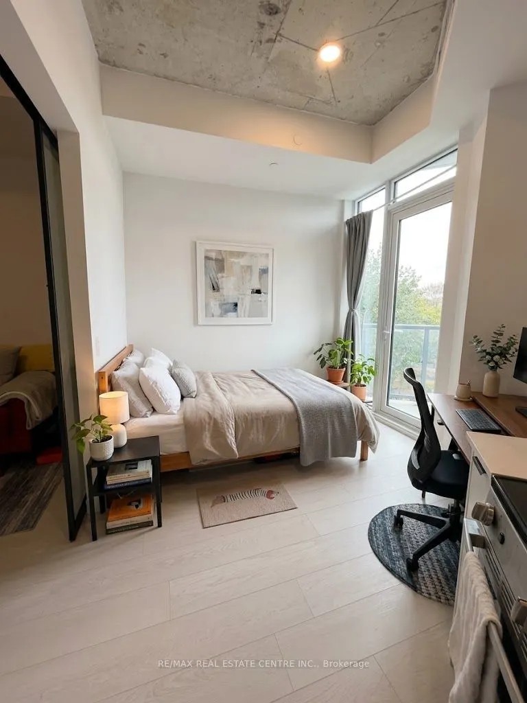 57 Brock Avenue #514