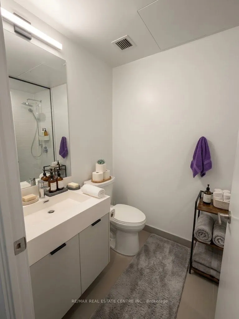 57 Brock Avenue #514