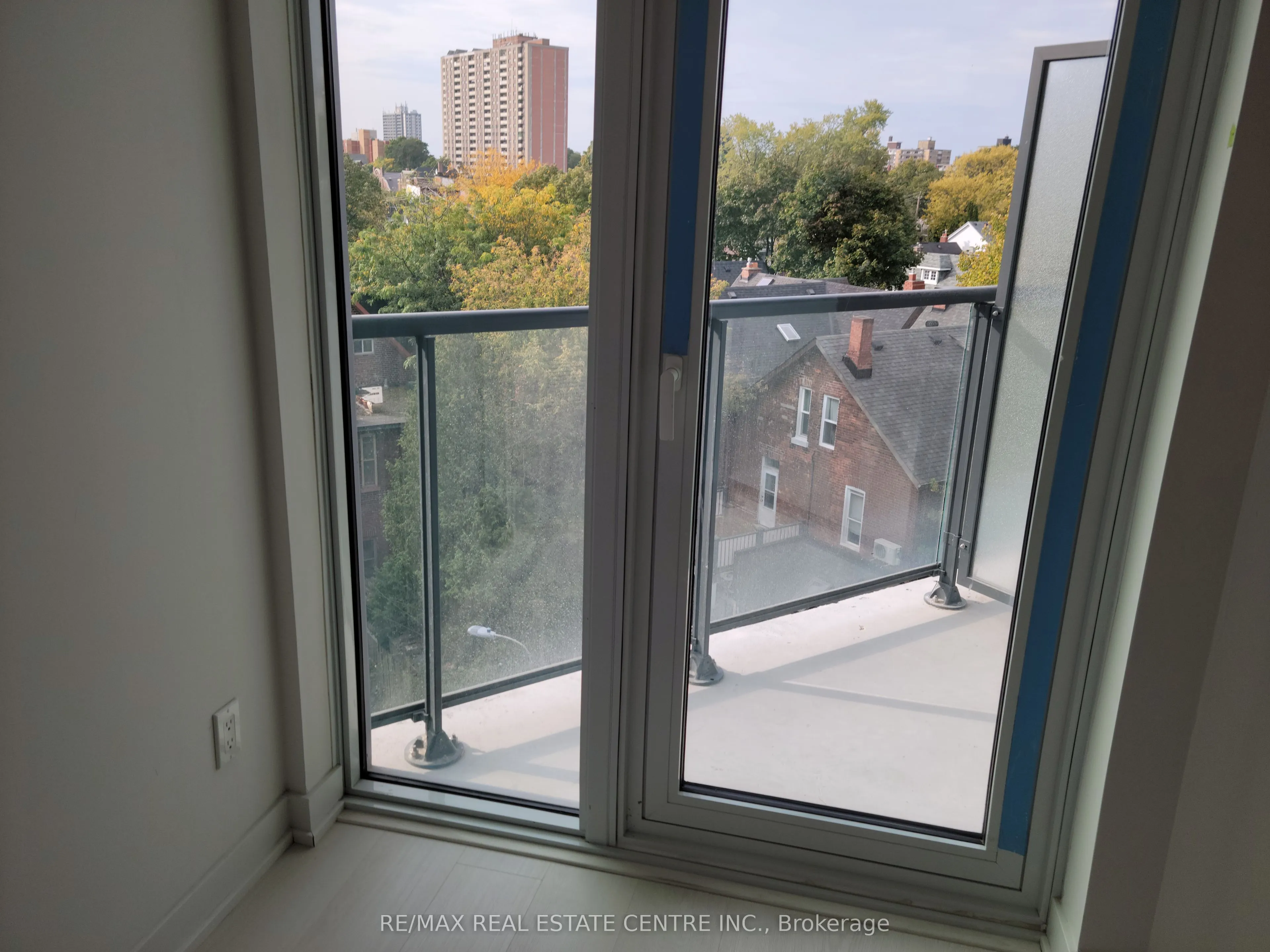 57 Brock Avenue #514
