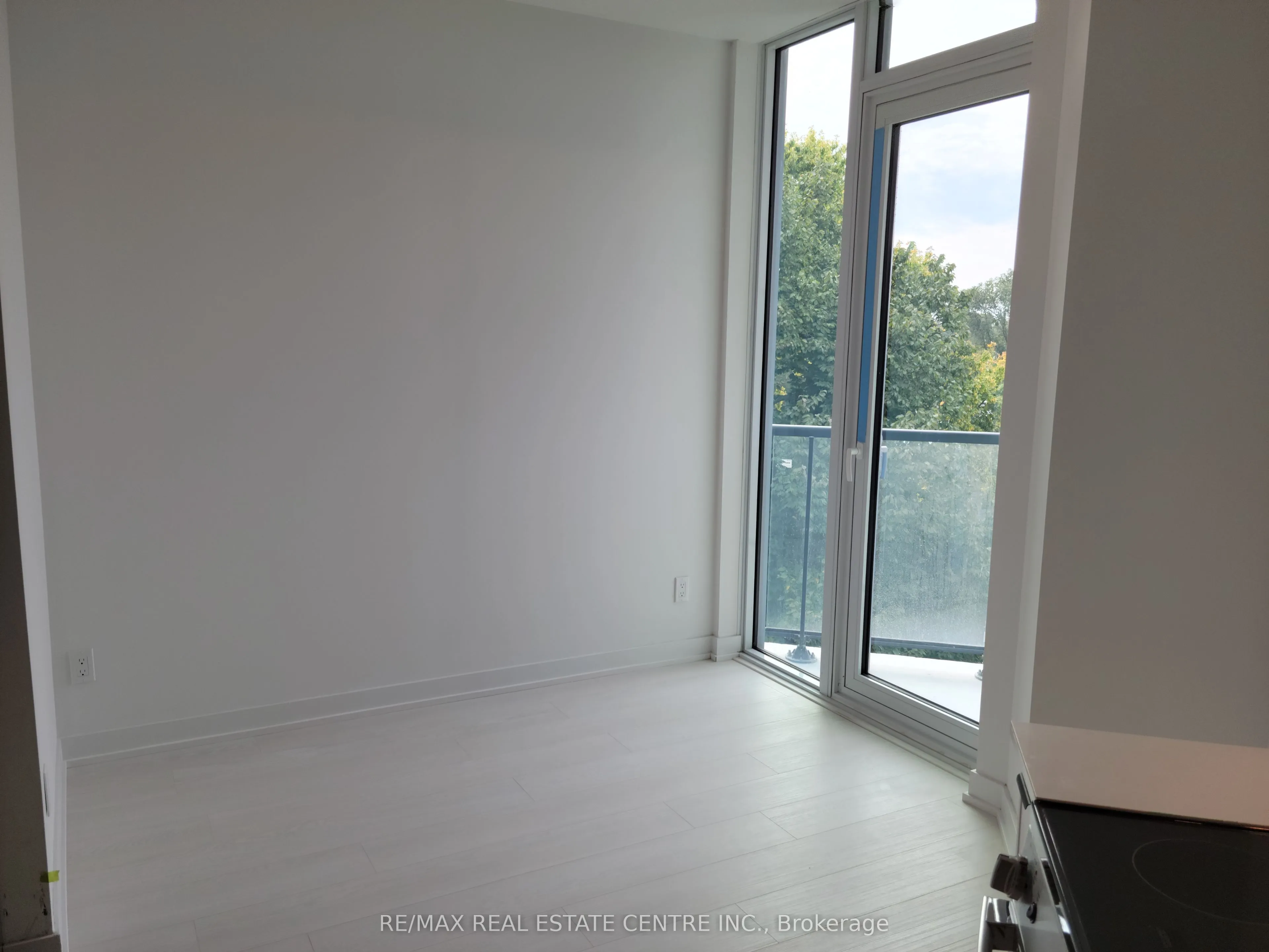 57 Brock Avenue #514