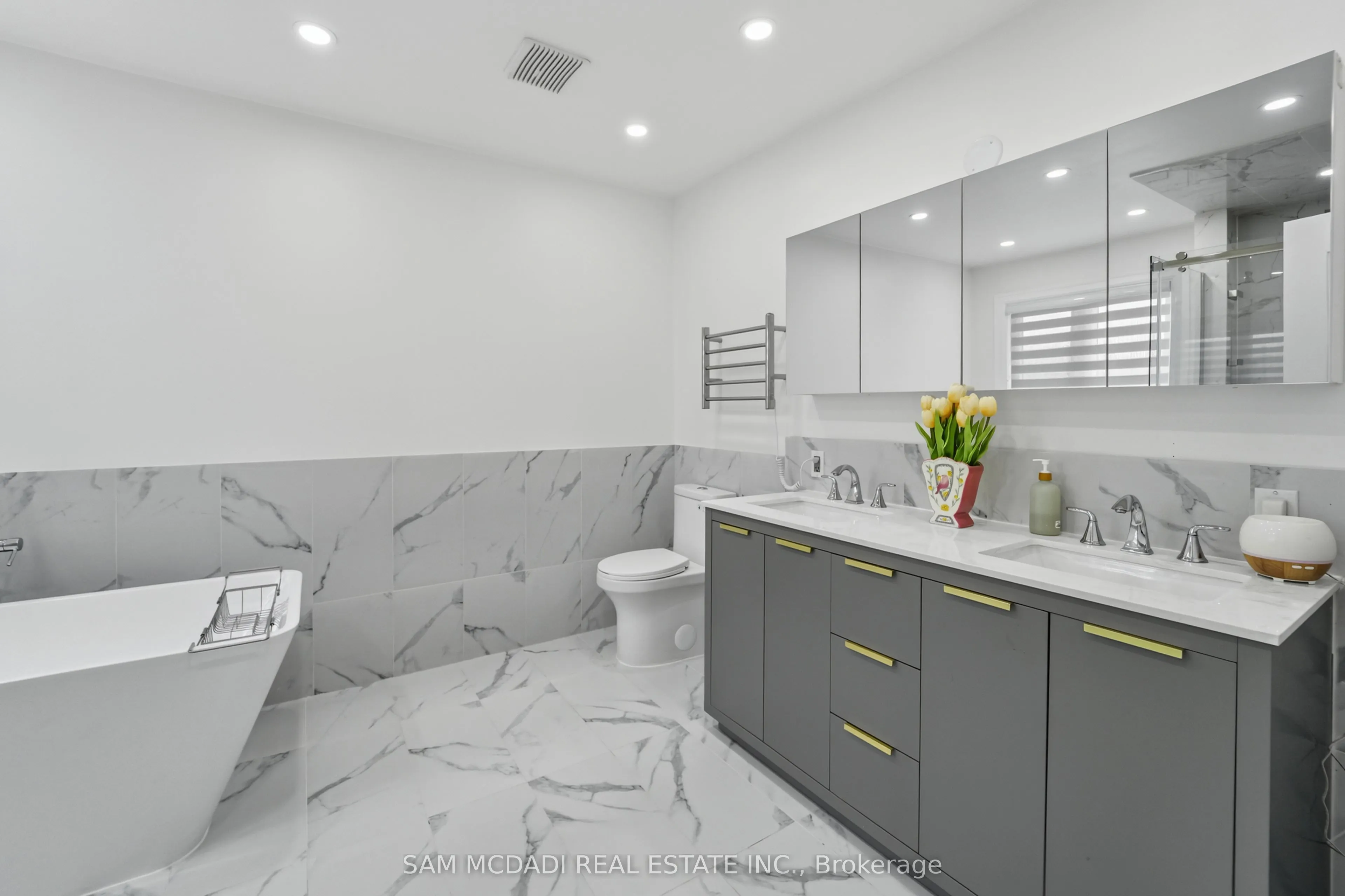 3071 Bayberry Drive