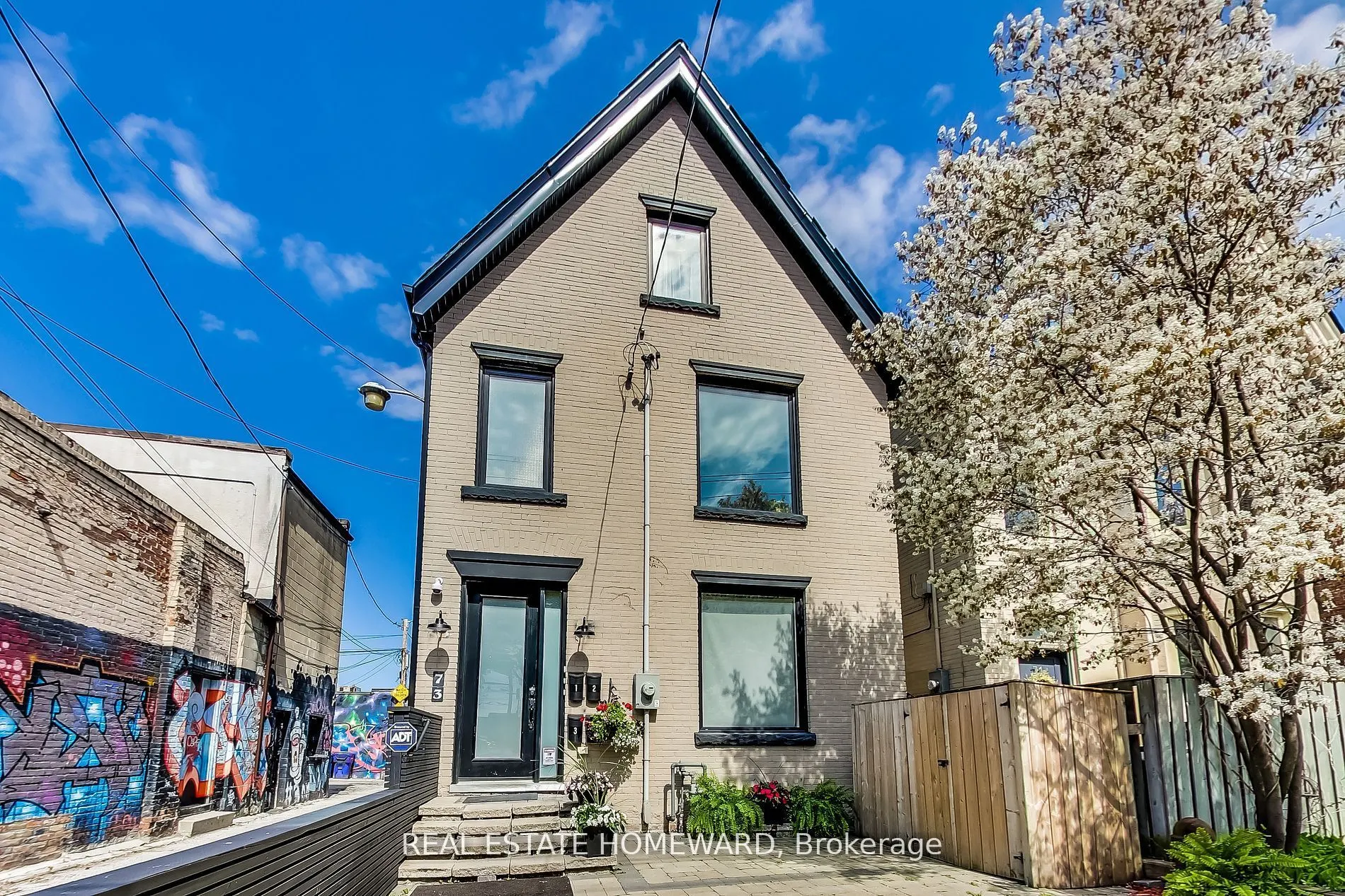 73 Elm Grove Avenue #4