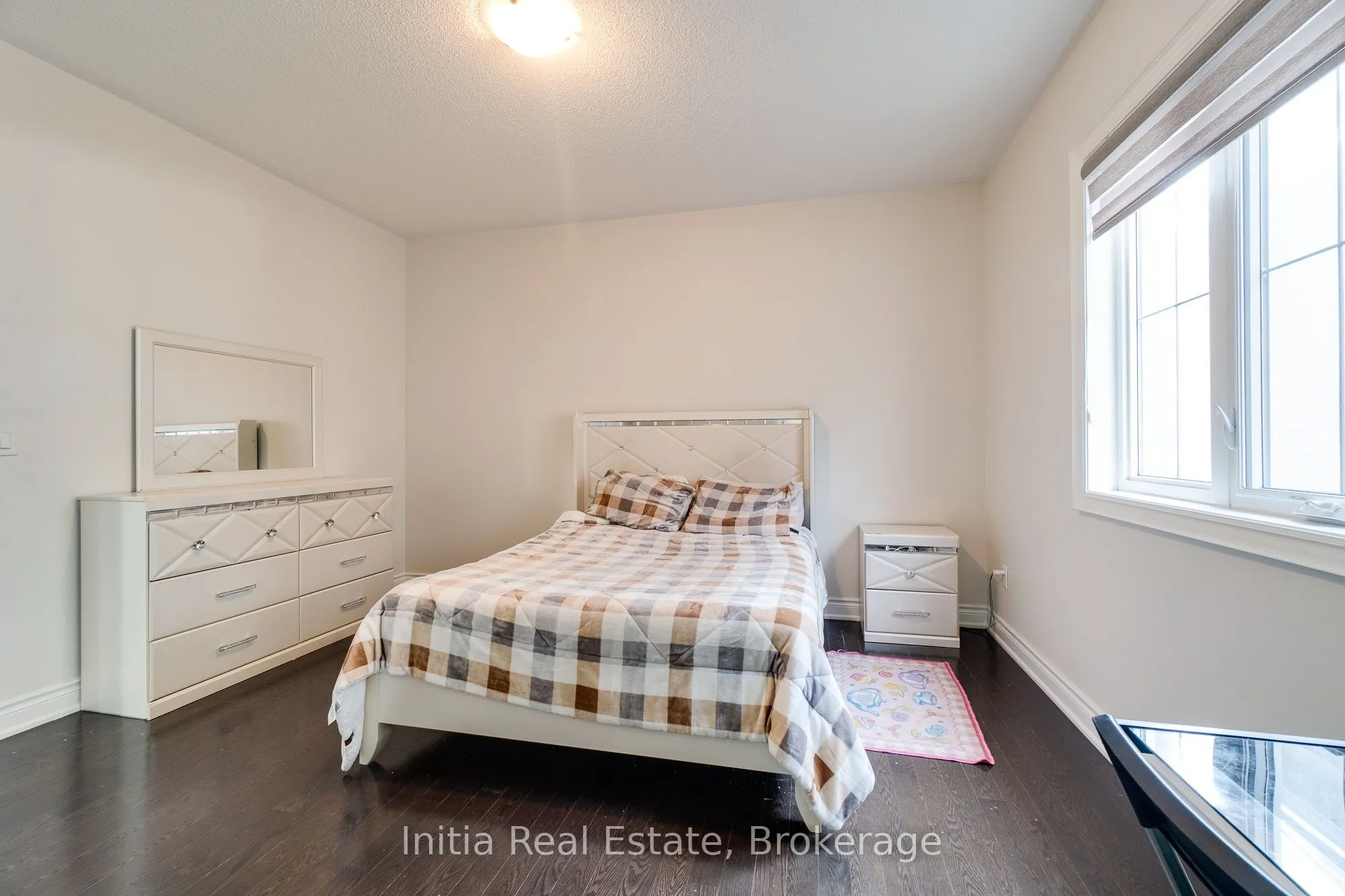 12 Erintown Crescent S