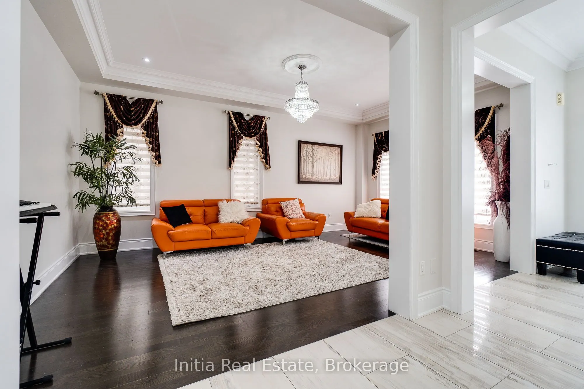 12 Erintown Crescent S