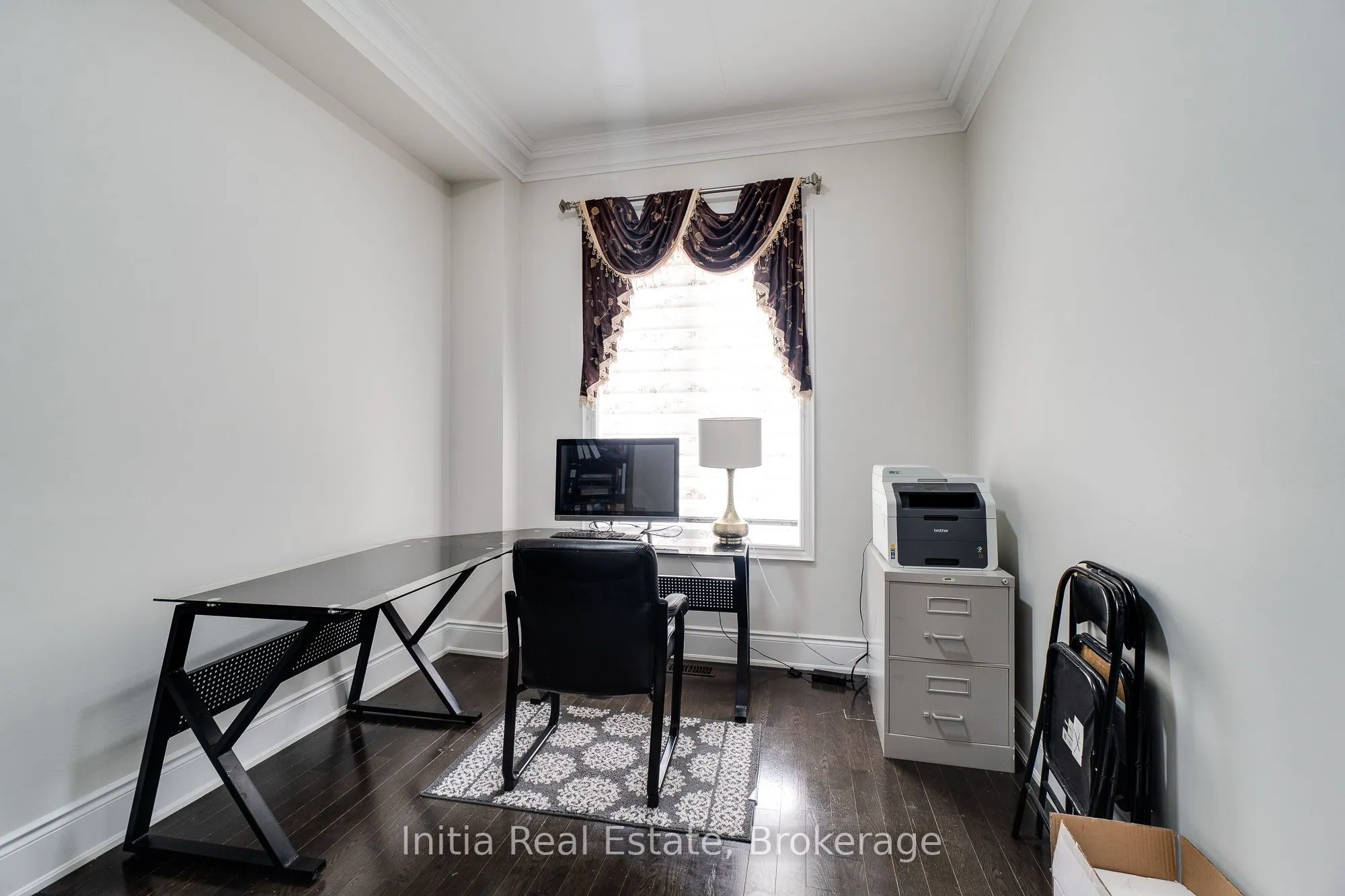 12 Erintown Crescent S