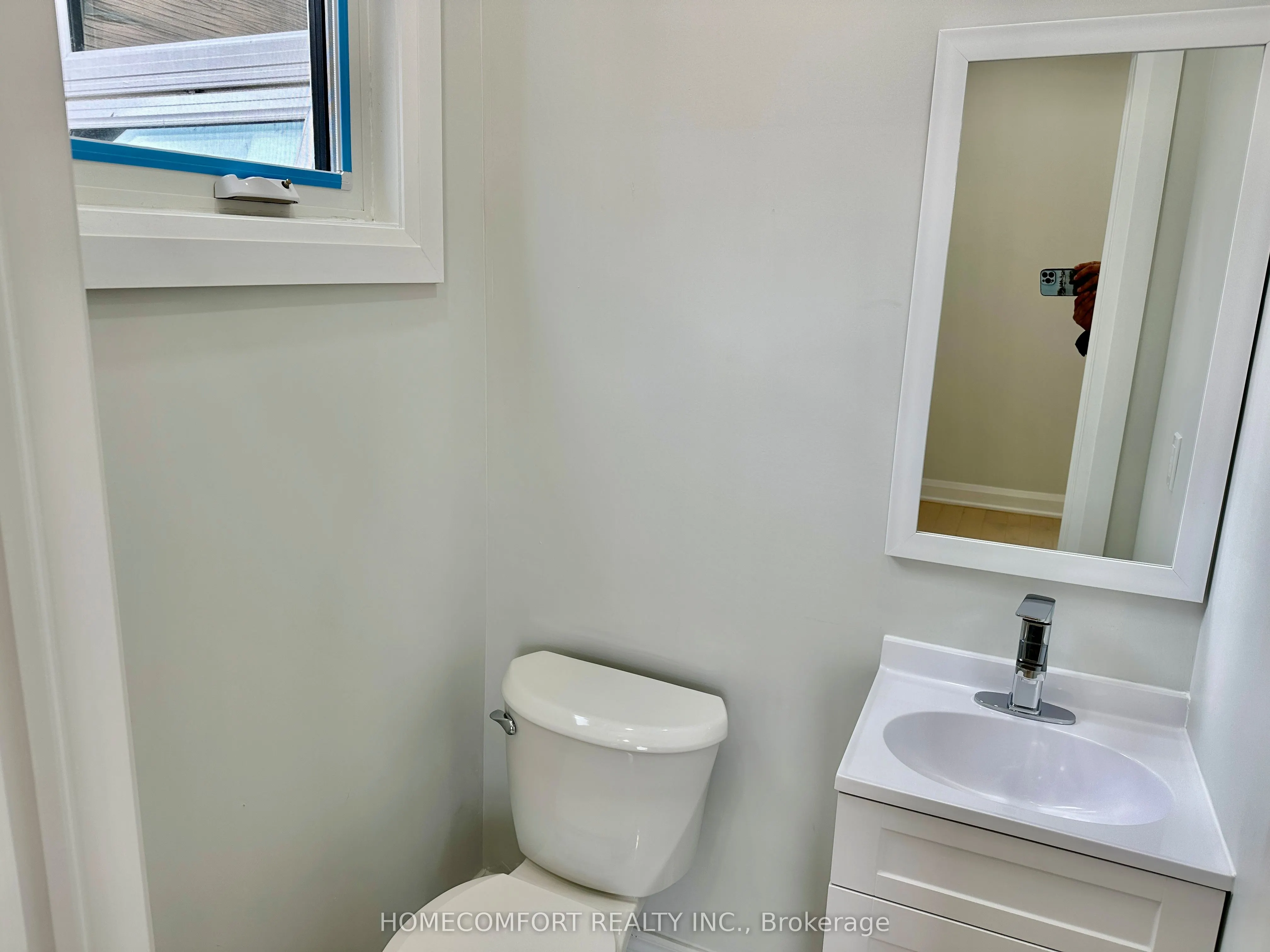 211 Osler Street #Upper