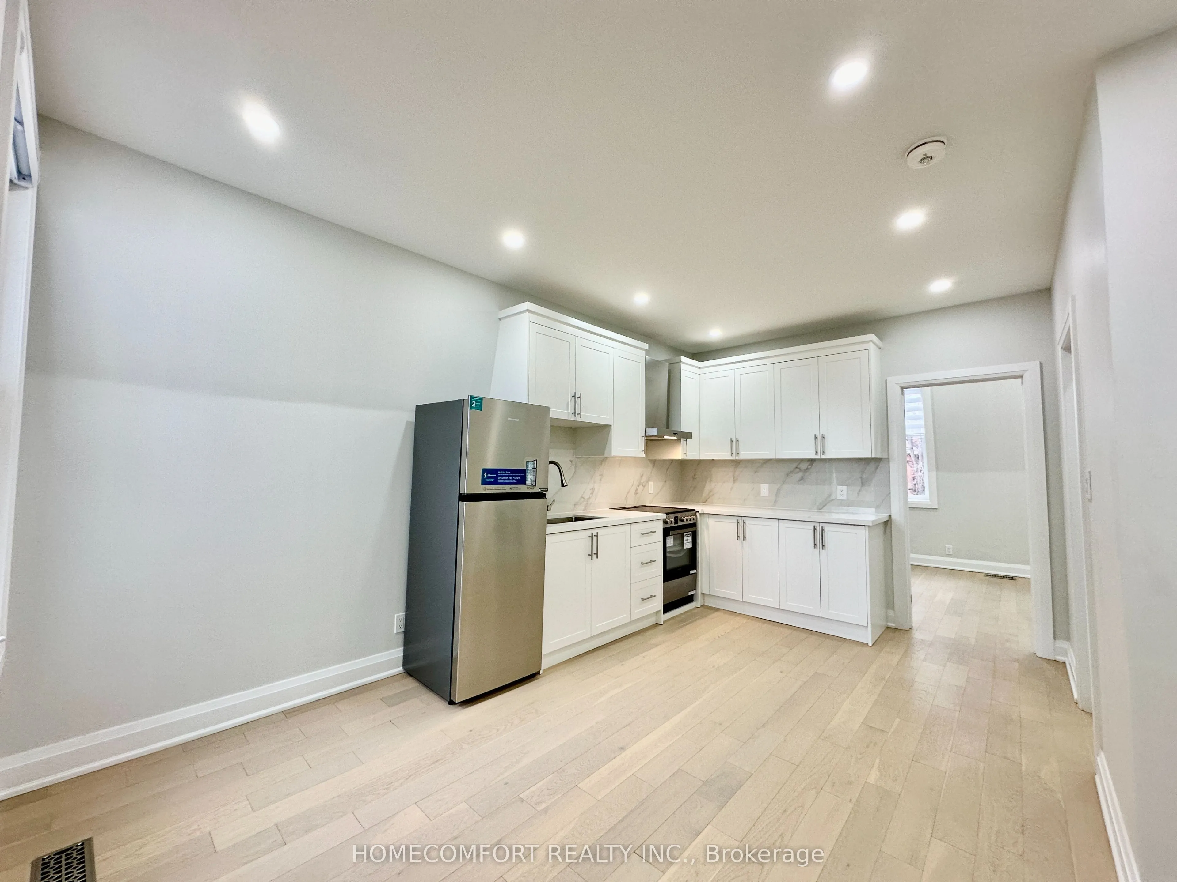 211 Osler Street #Upper