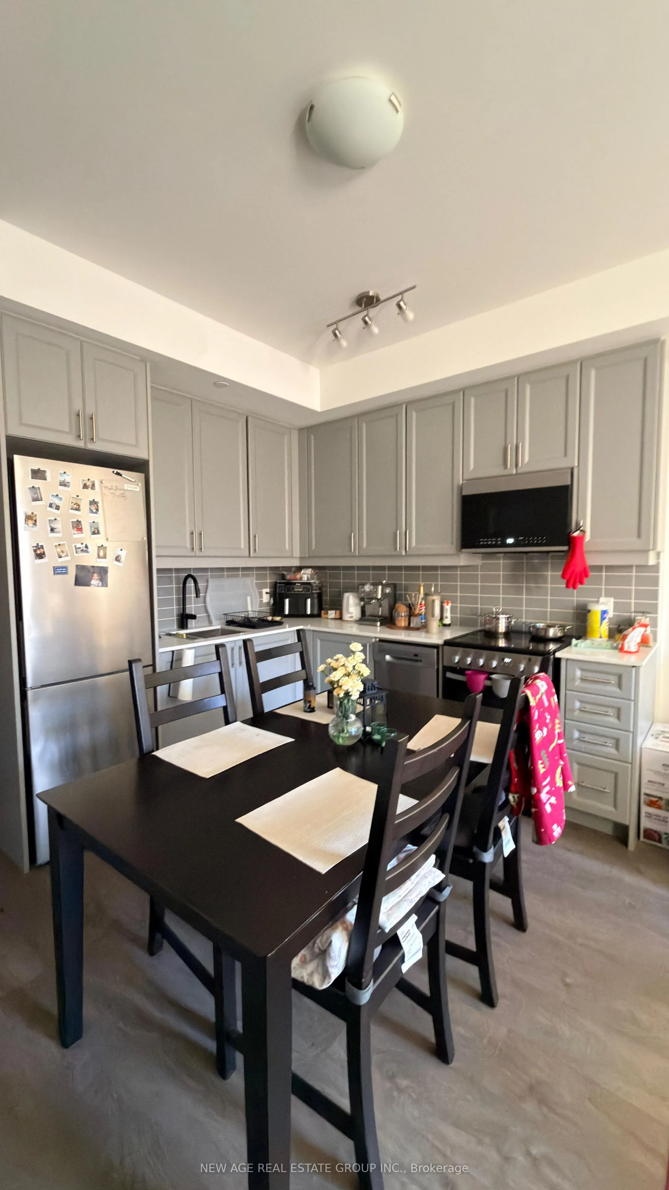 2343 khalsa gate Road #310