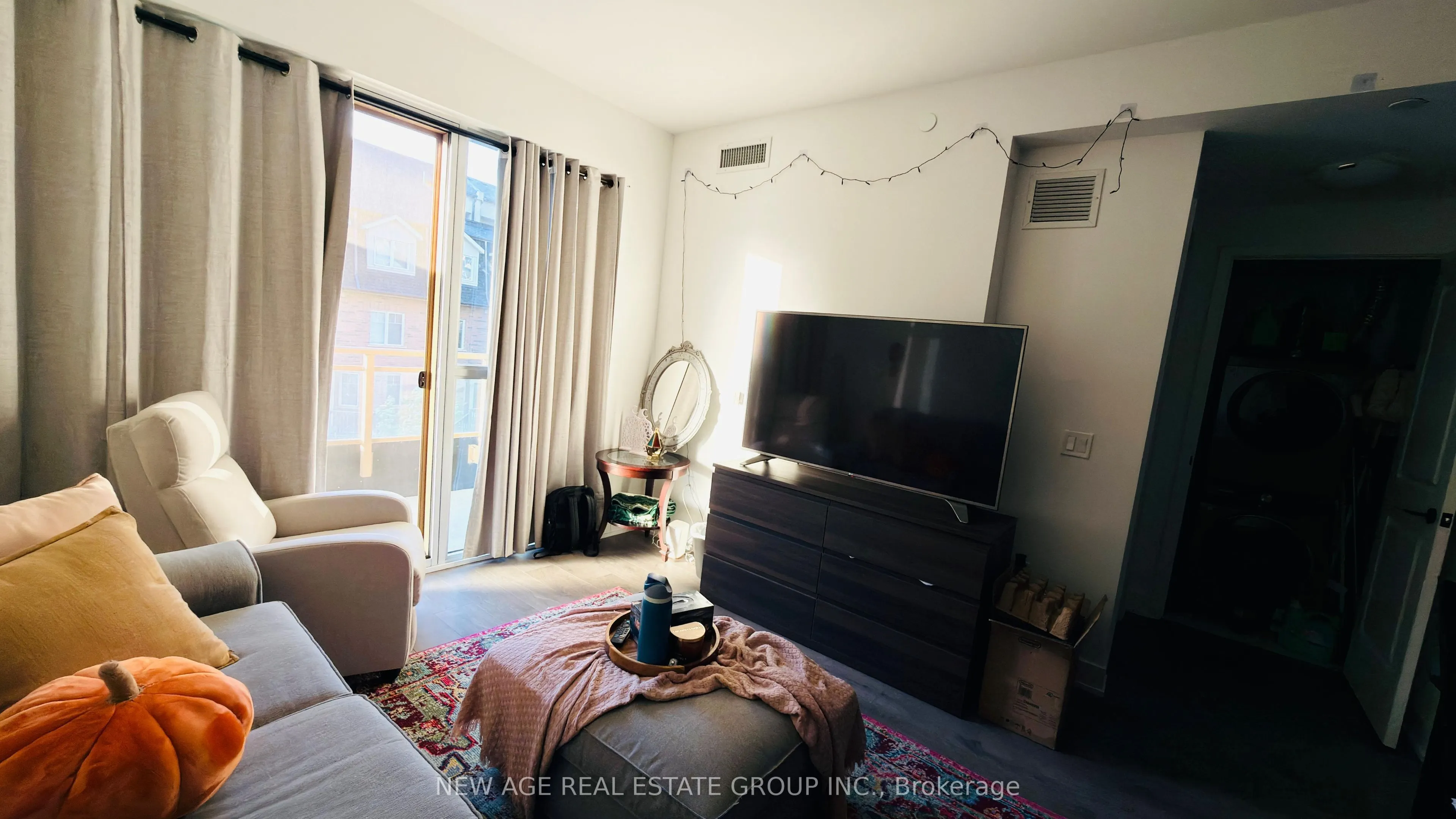 2343 khalsa gate Road #310