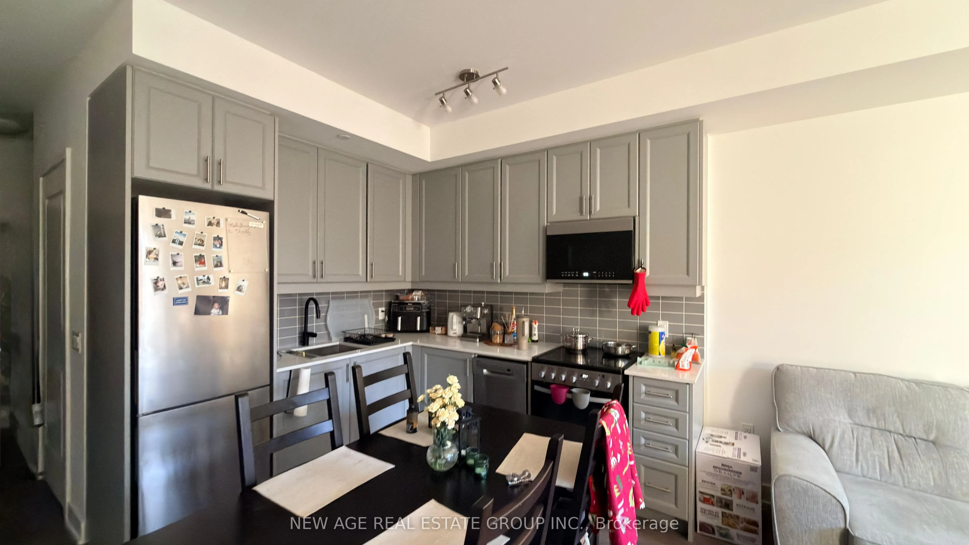 2343 khalsa gate Road #310