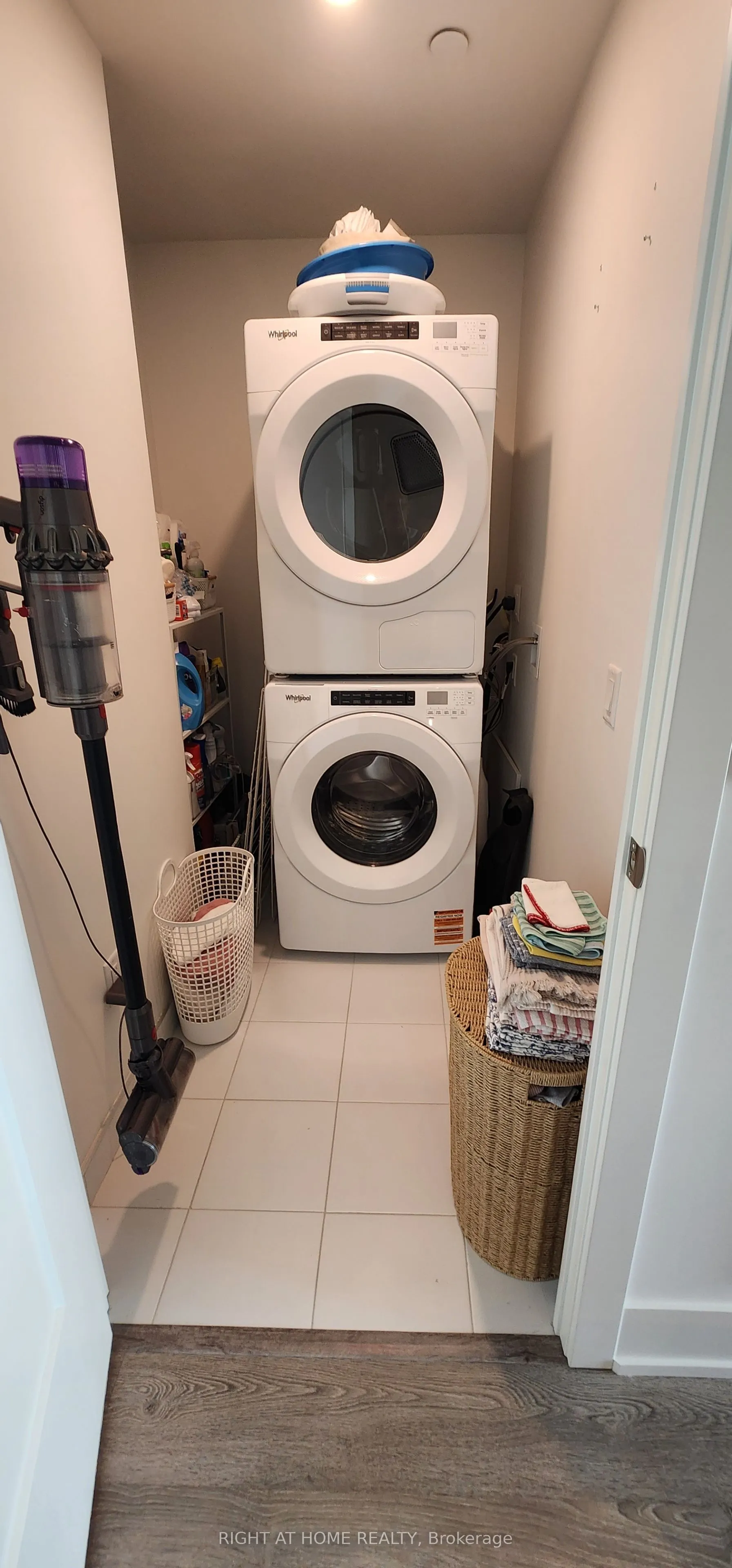 259 The Kingsway Way E #304