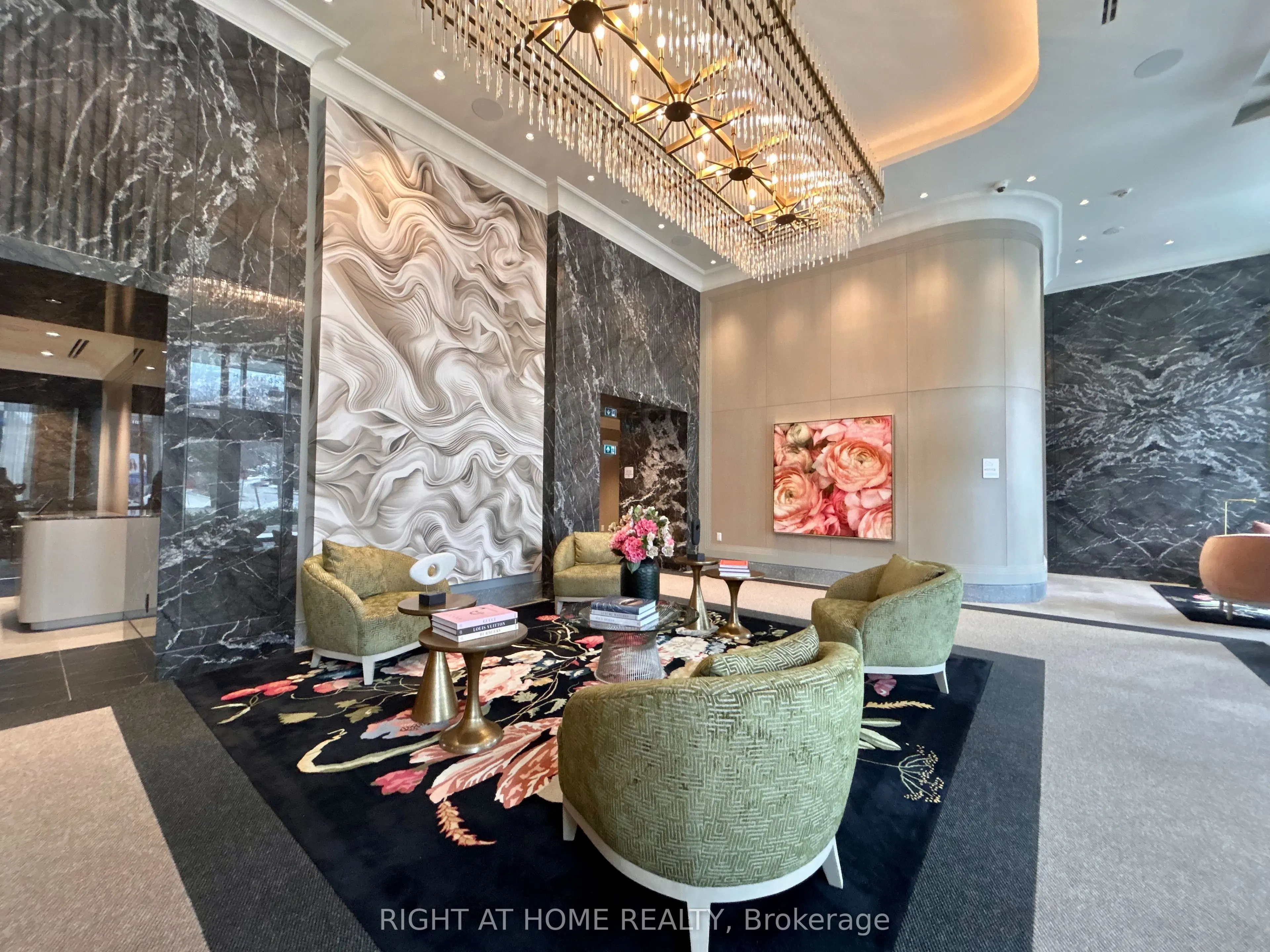259 The Kingsway Way E #304