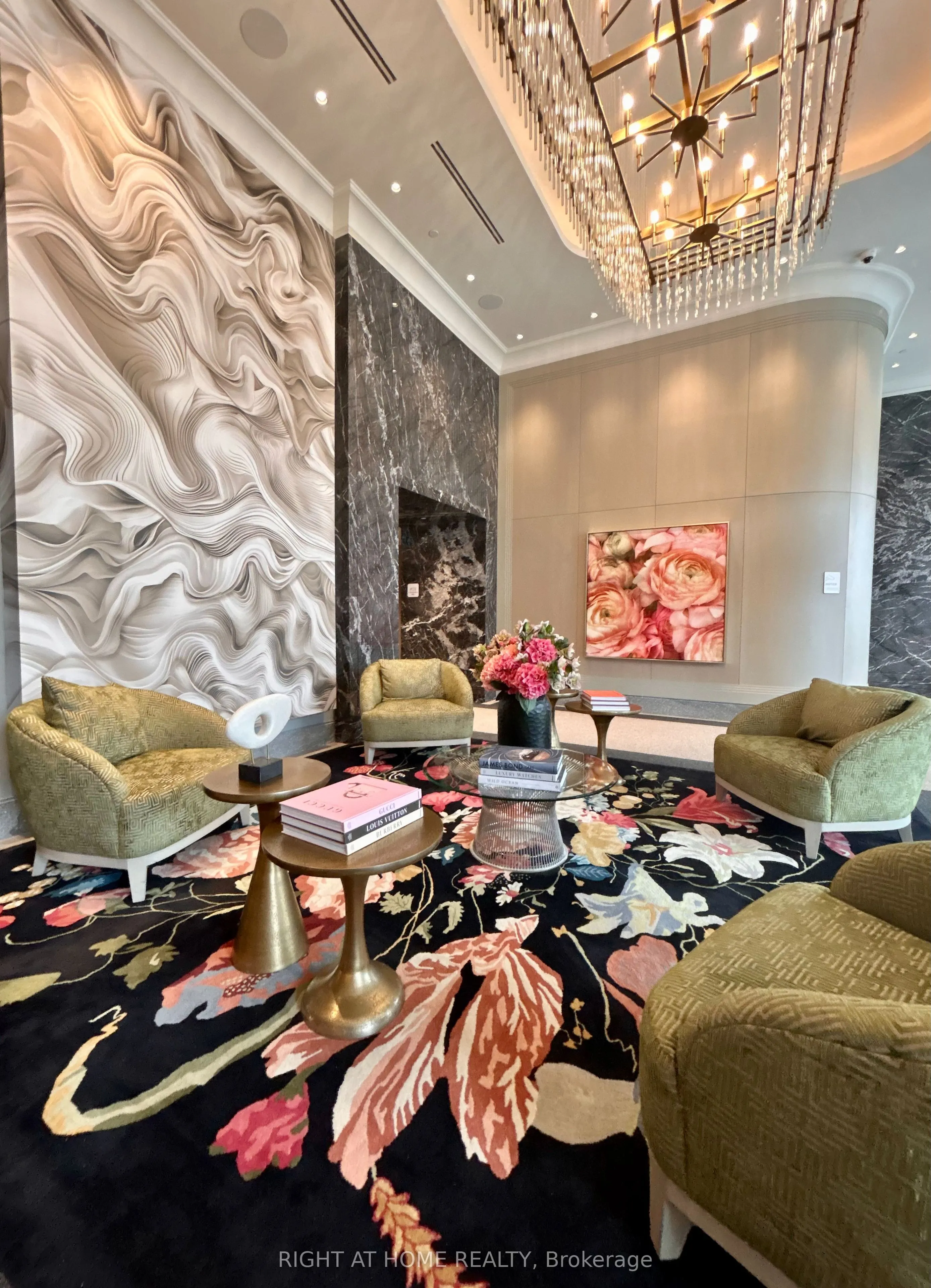 259 The Kingsway Way E #304
