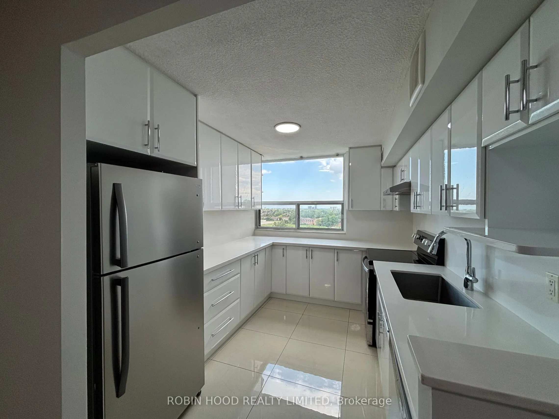 355 Rathburn Road E #1001