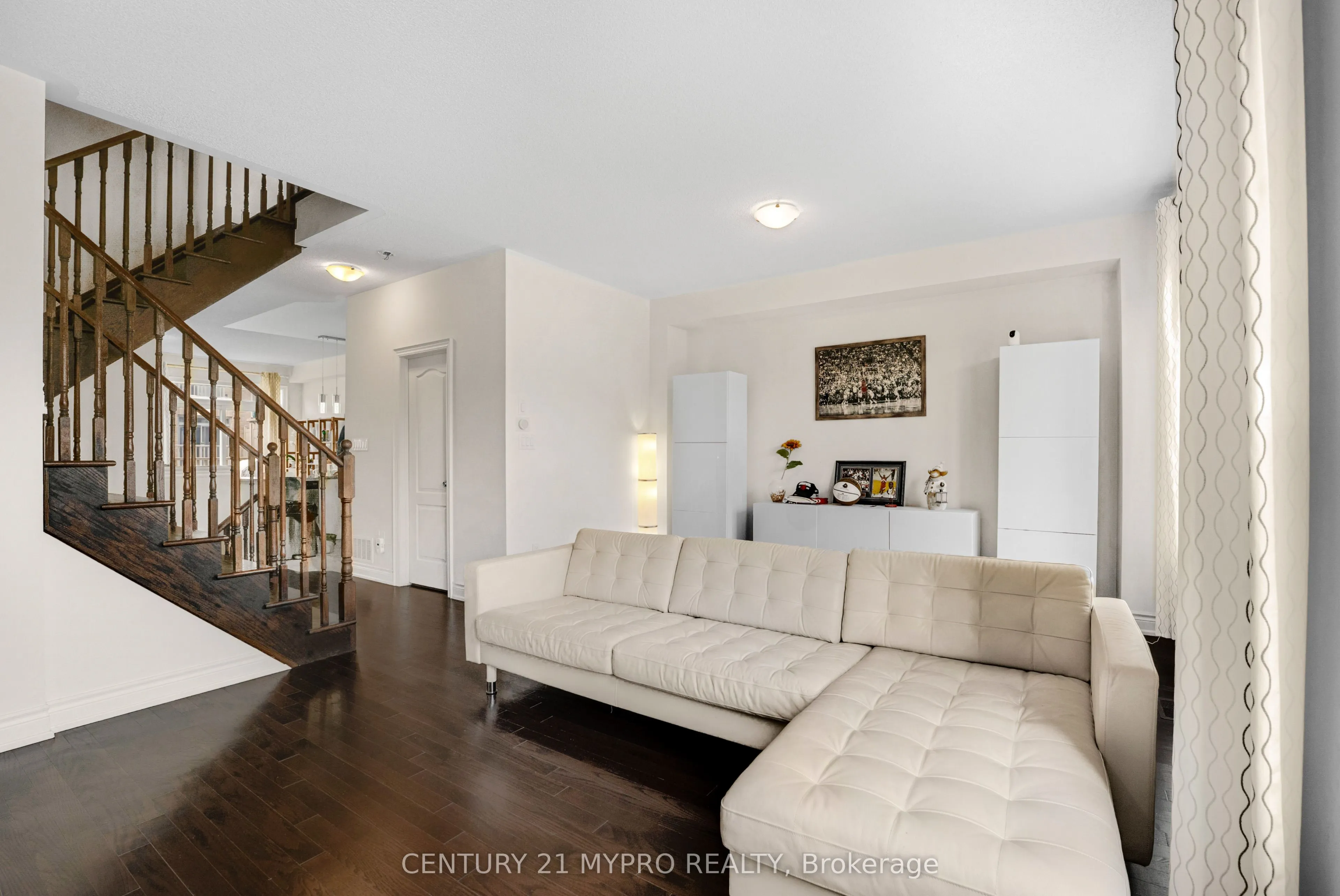 12 Brushwood Drive