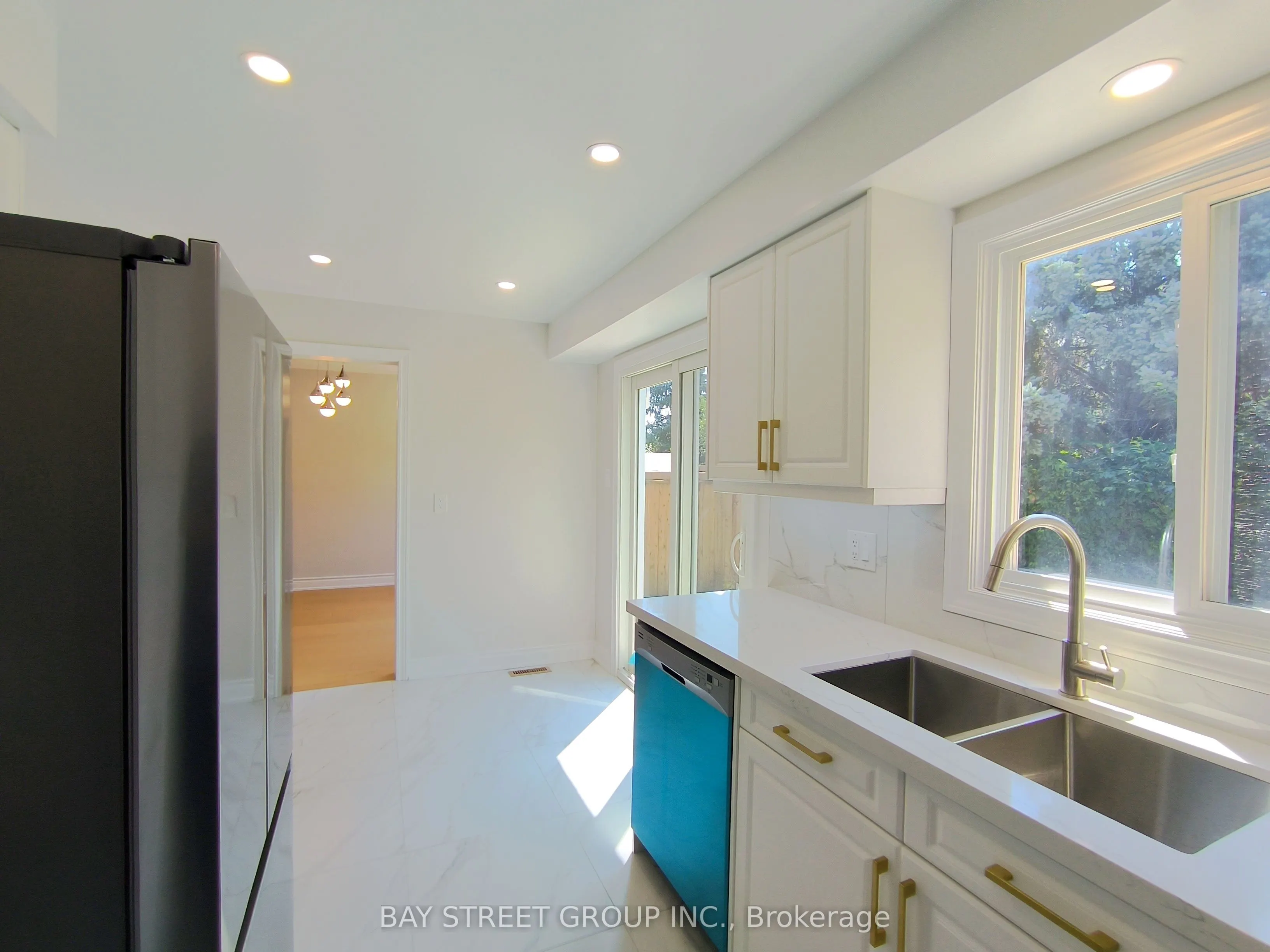 3282 Dragon Drive