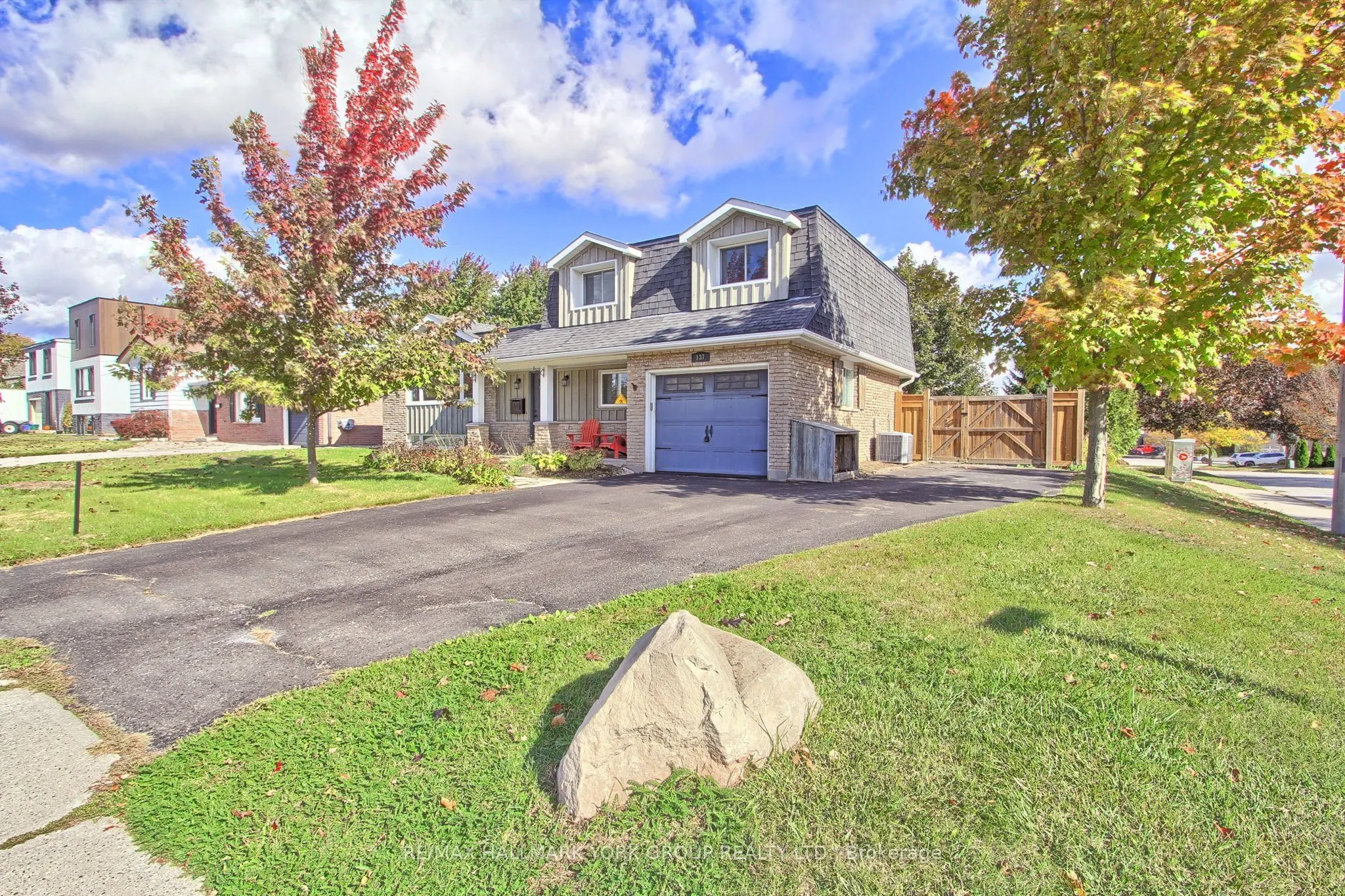 137 Churchill Road S