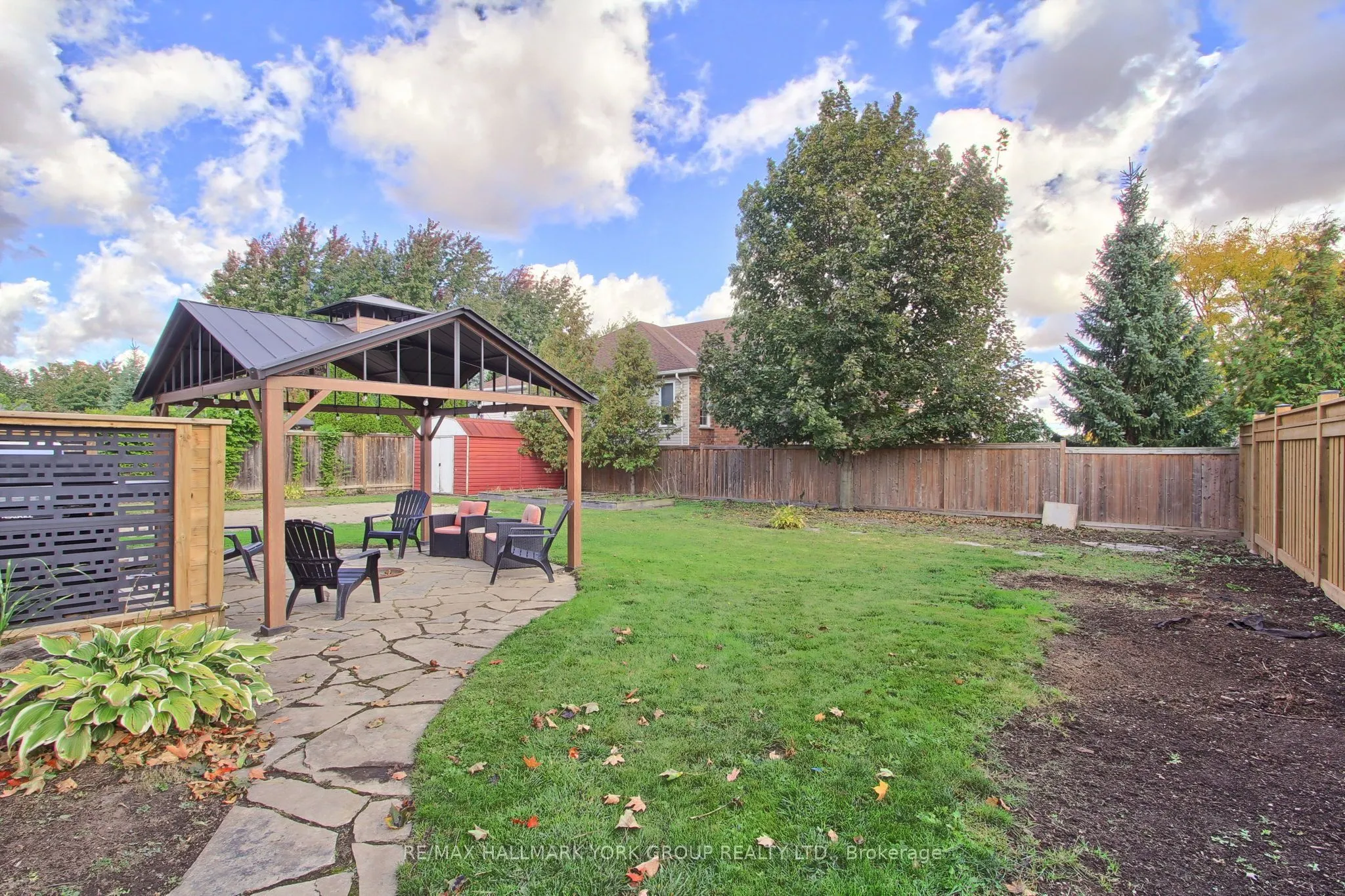 137 Churchill Road S