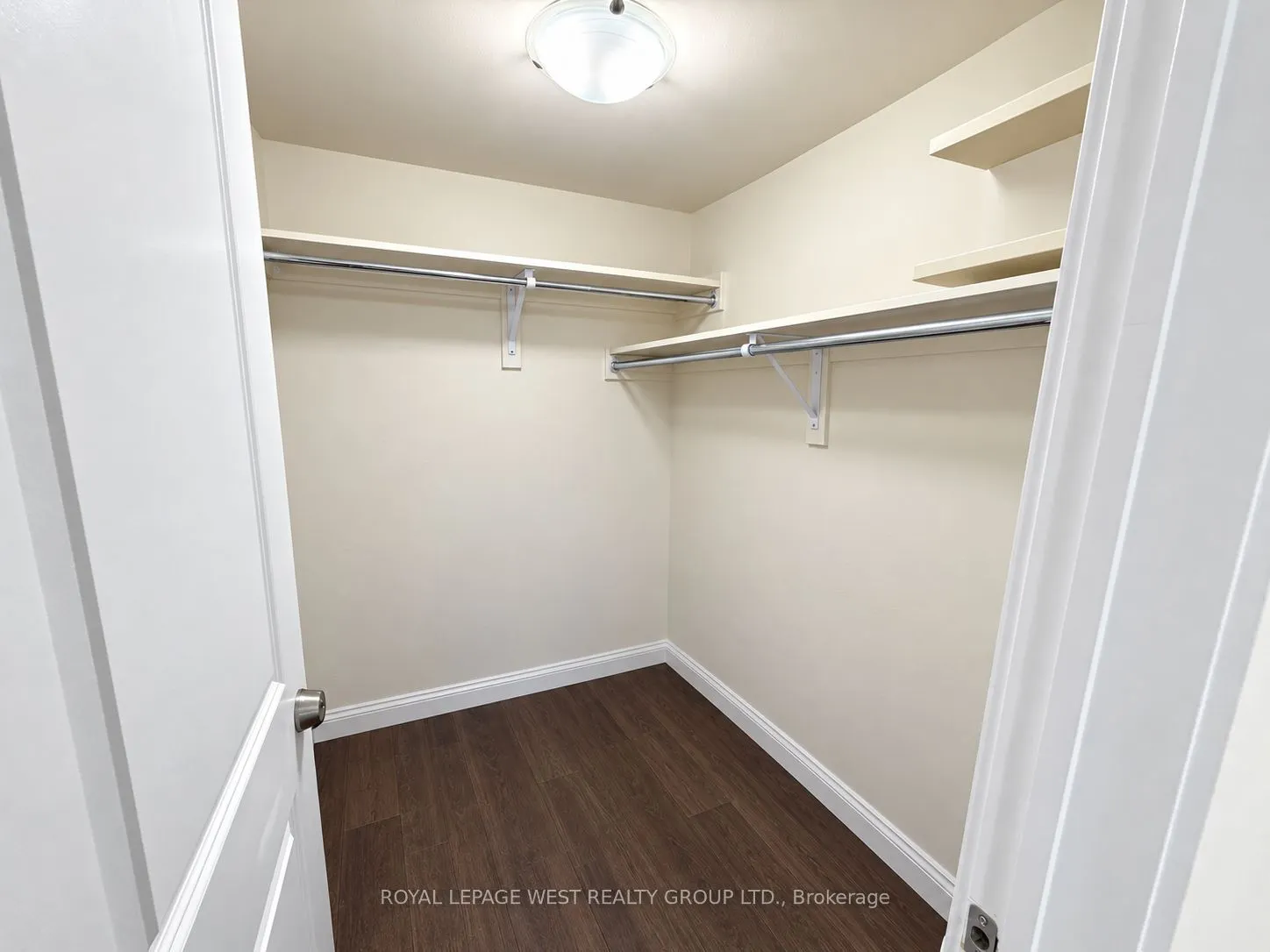 2355 Sheppard Avenue W #238