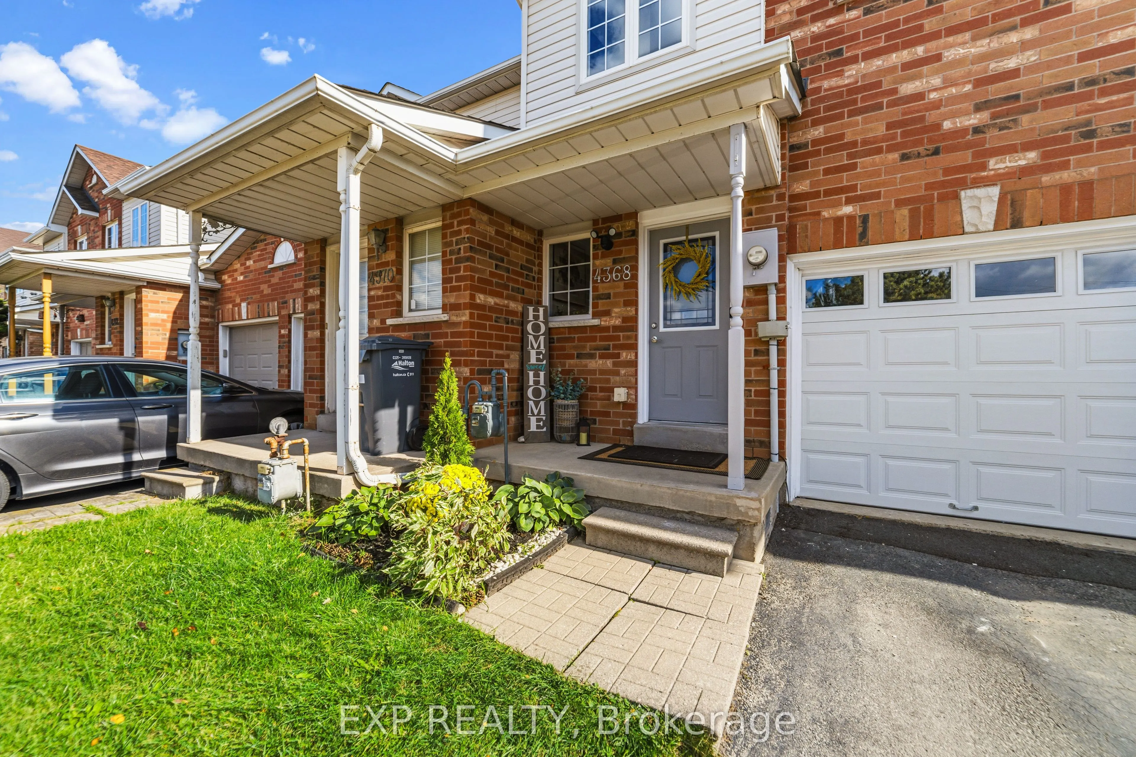 4368 Fairview Street