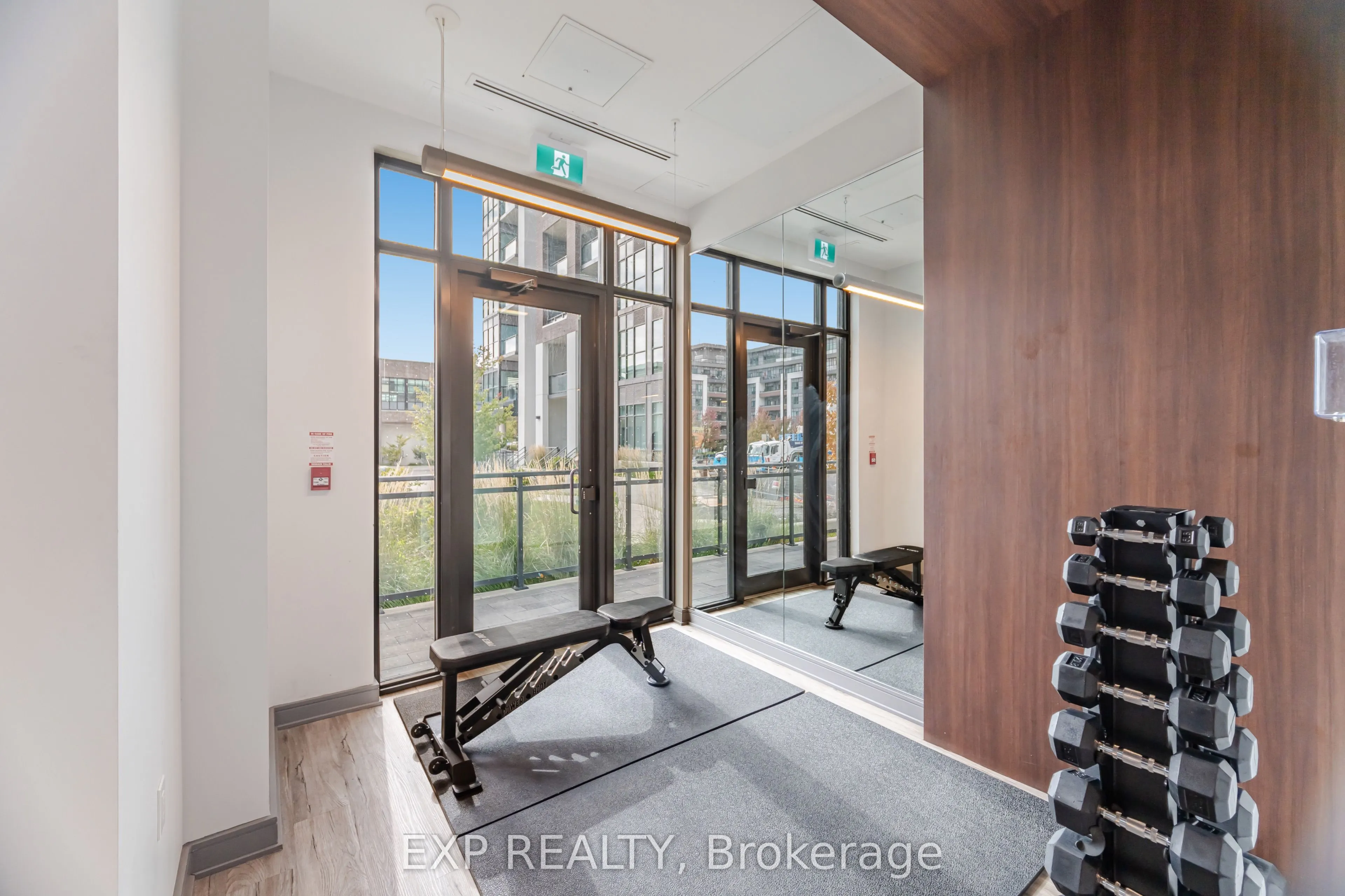 25 Neighbourhood Lane #812