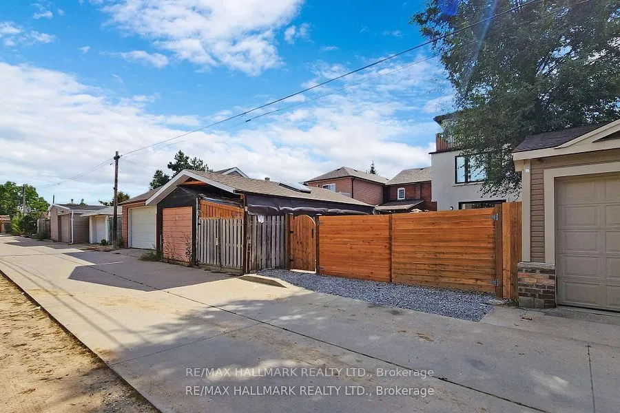 58 Corbett Avenue #Lower