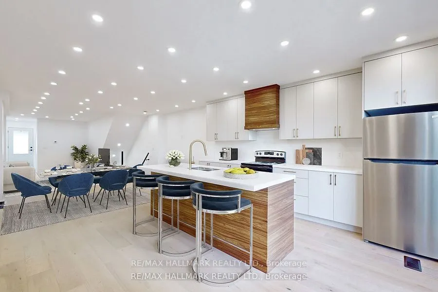 58 Corbett Avenue #Lower