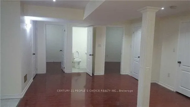 4339 Radisson(Basement) Crescent W