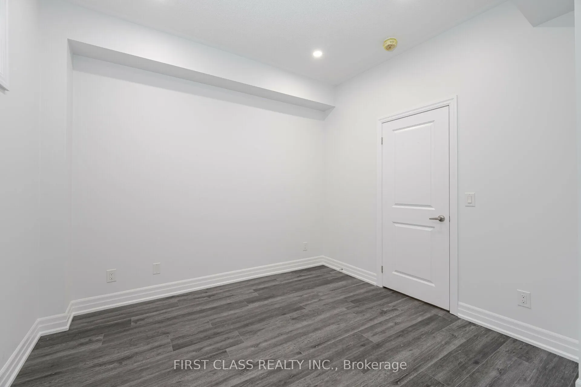 146 Rising Hill Ridge W