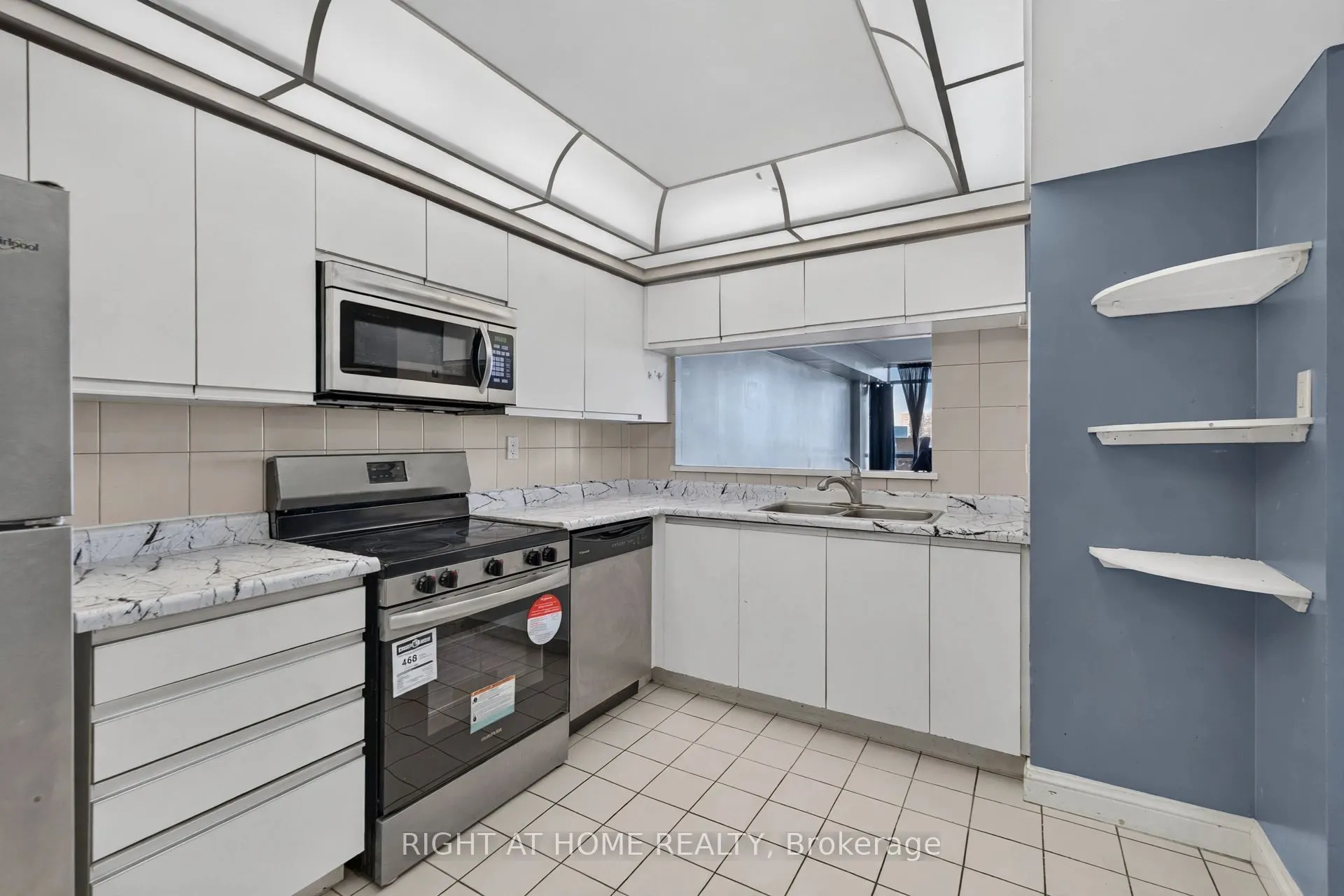 22 Hanover Road #708