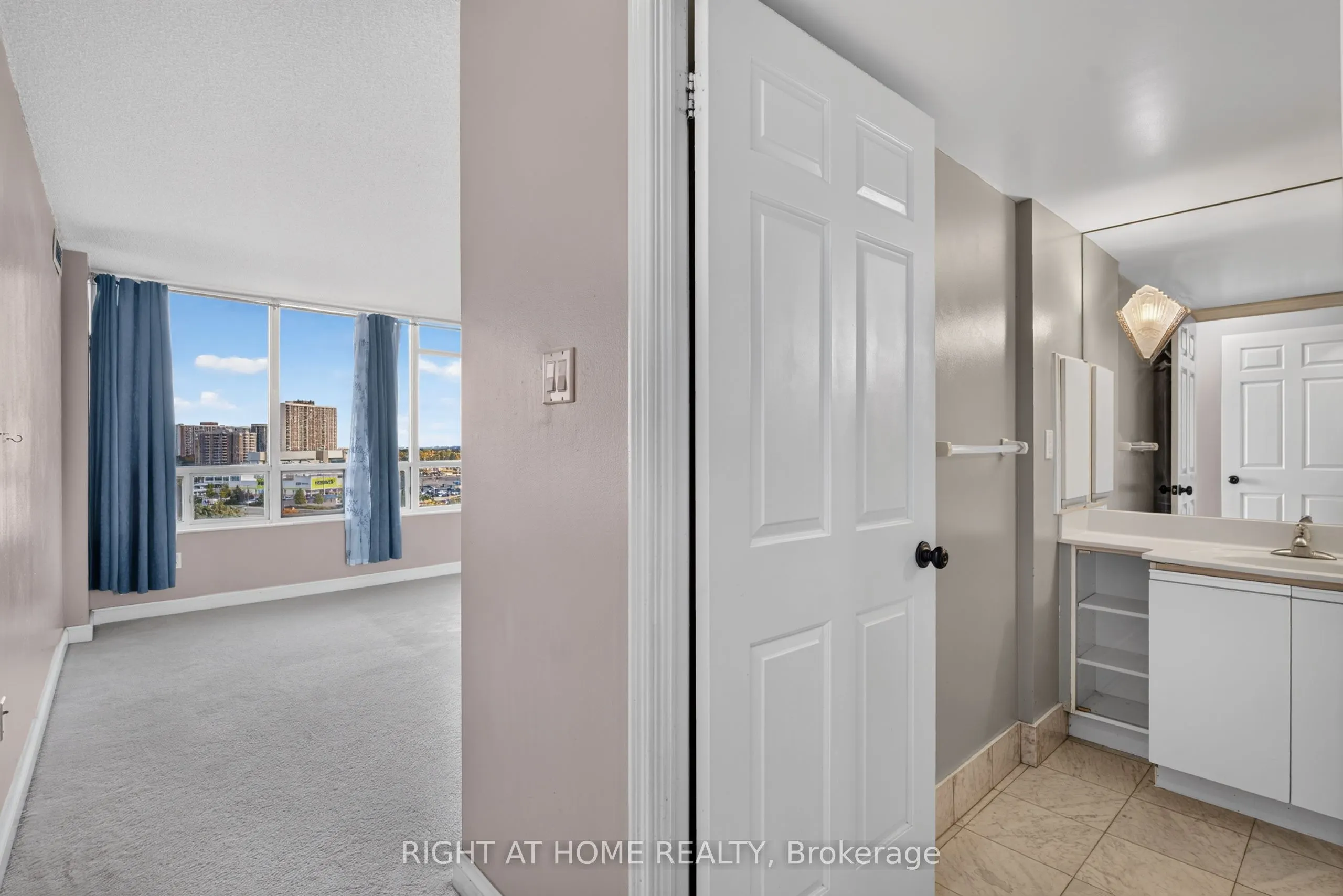 22 Hanover Road #708
