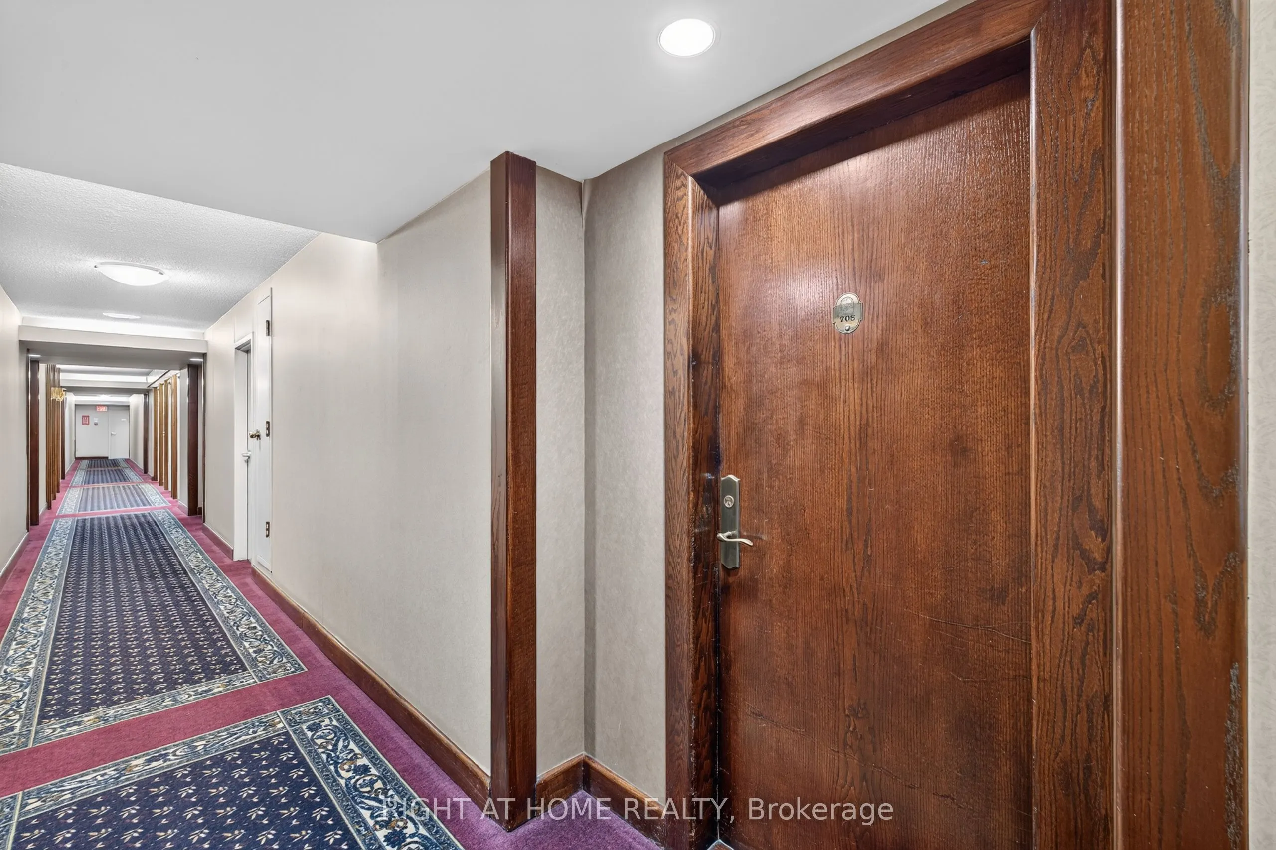 22 Hanover Road #708