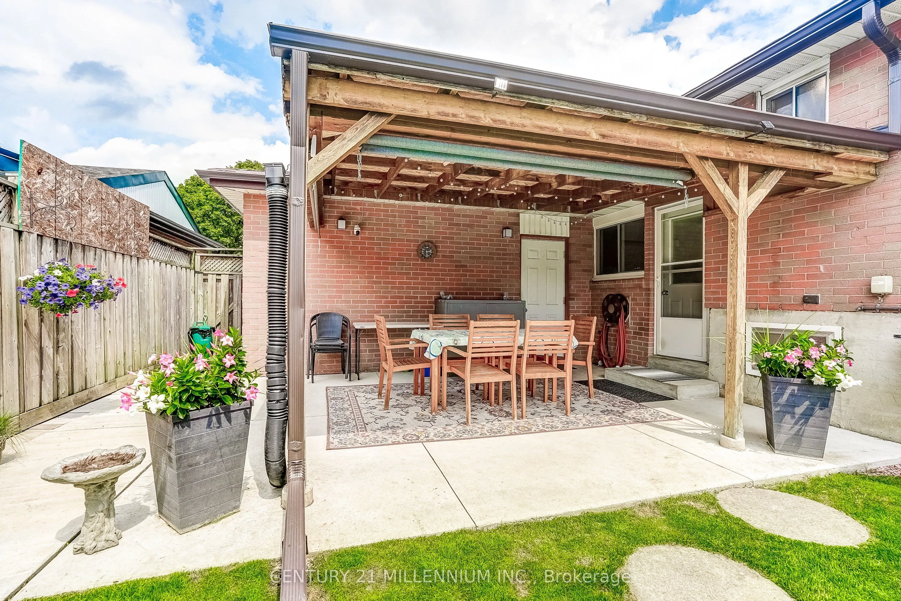 72 Glebe Crescent