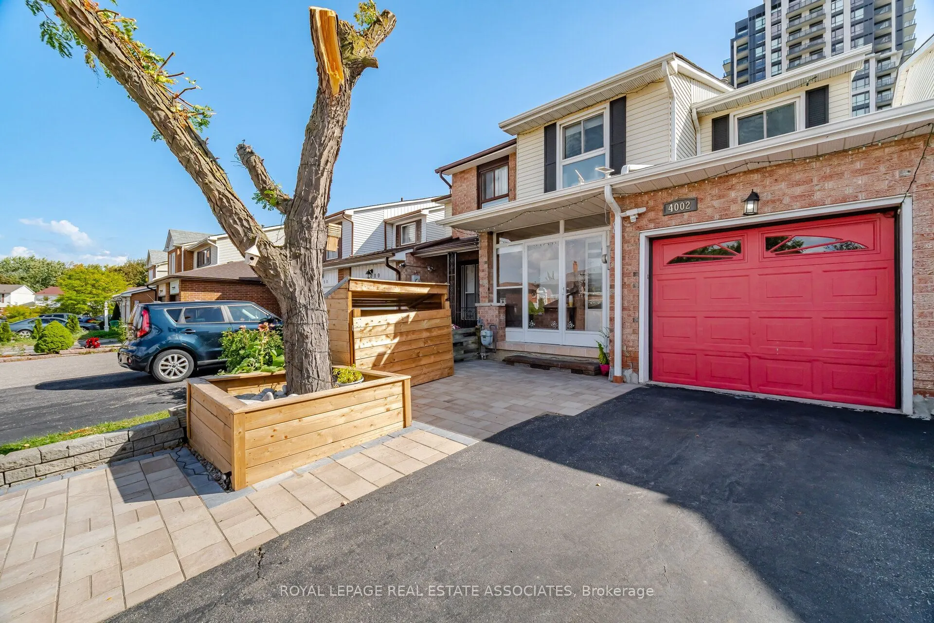 4002 Bishopstoke Lane