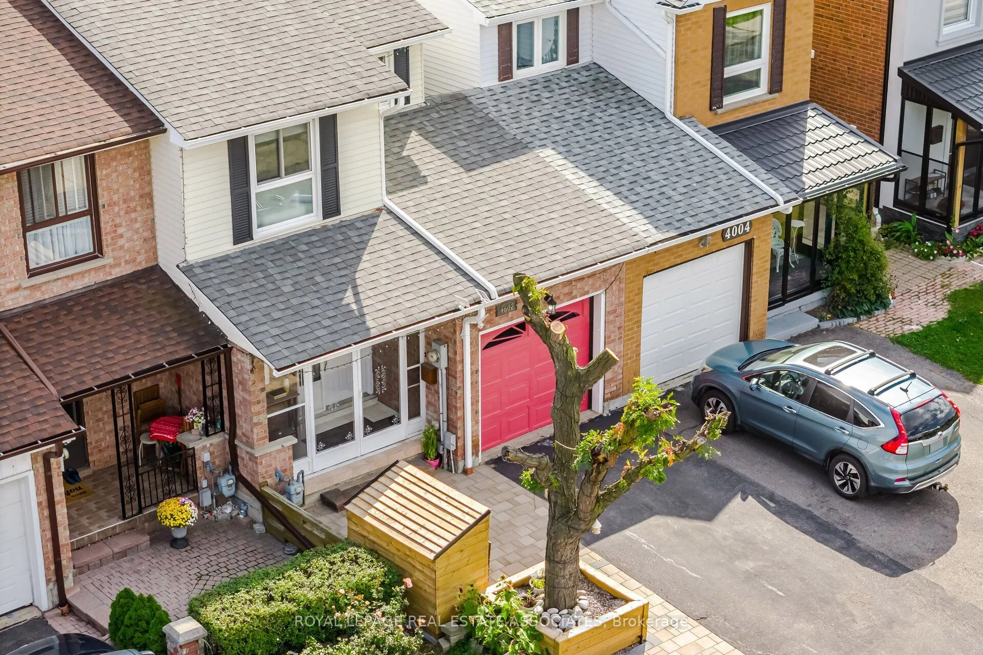 4002 Bishopstoke Lane