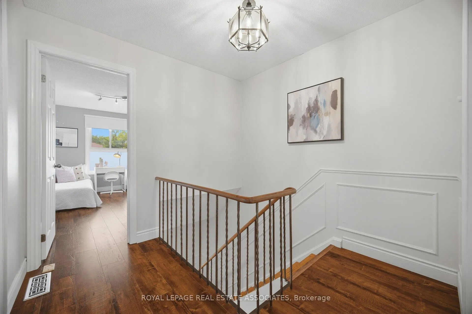 4002 Bishopstoke Lane