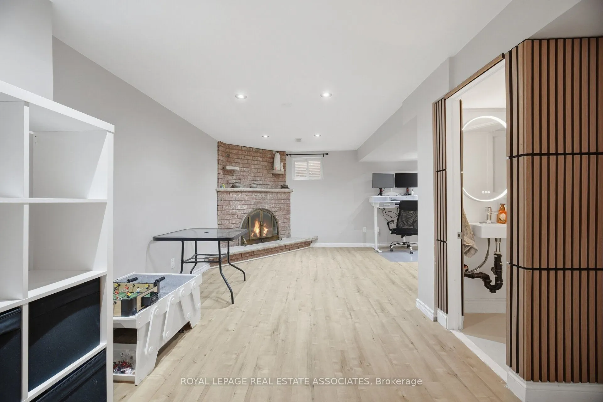 4002 Bishopstoke Lane