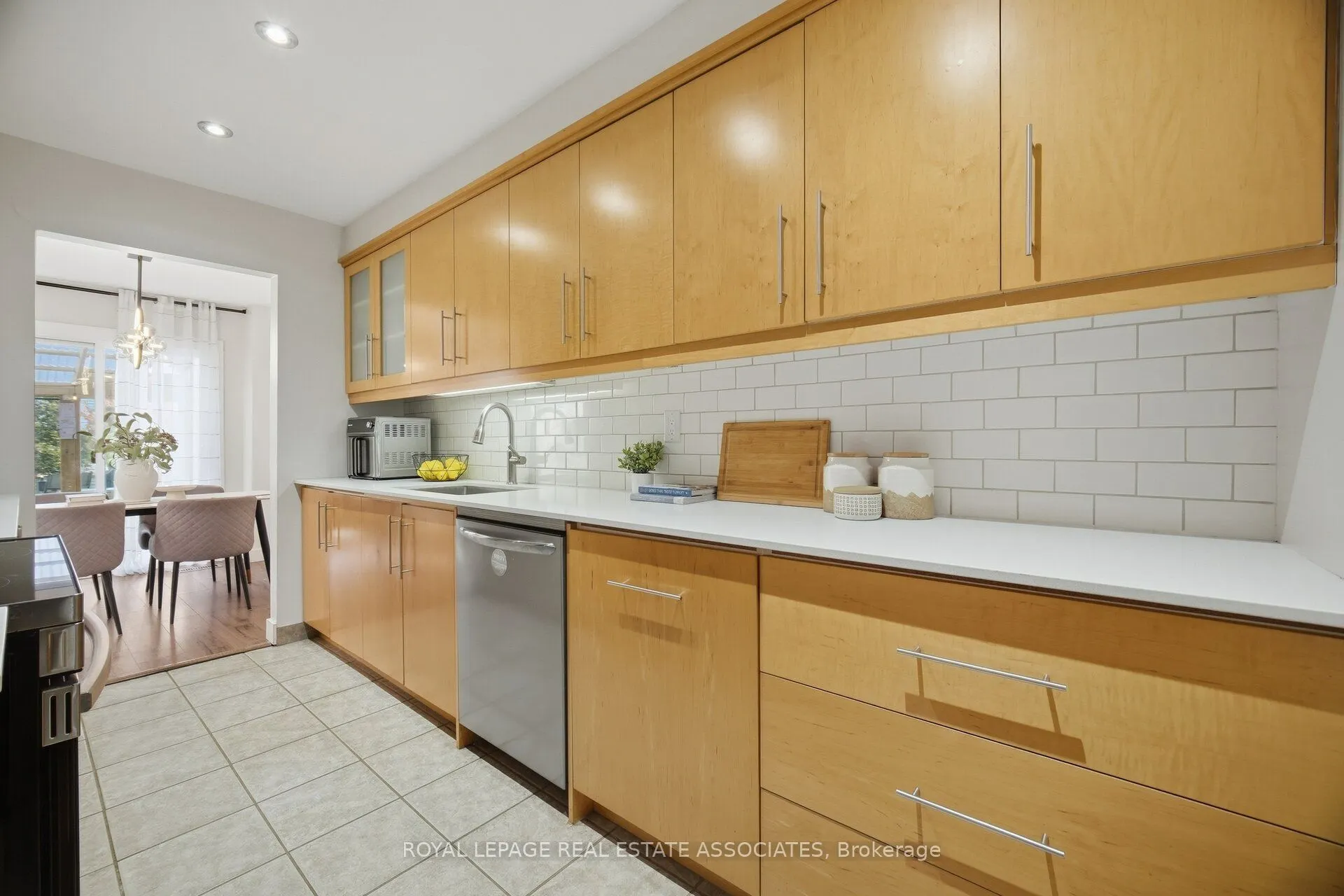 4002 Bishopstoke Lane