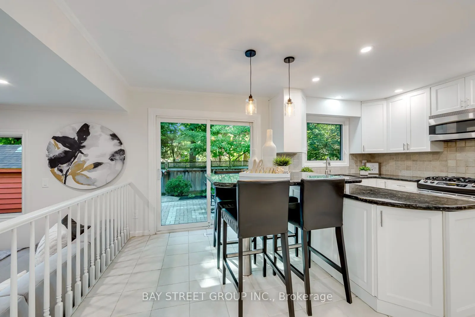 2234 Bennington Gate