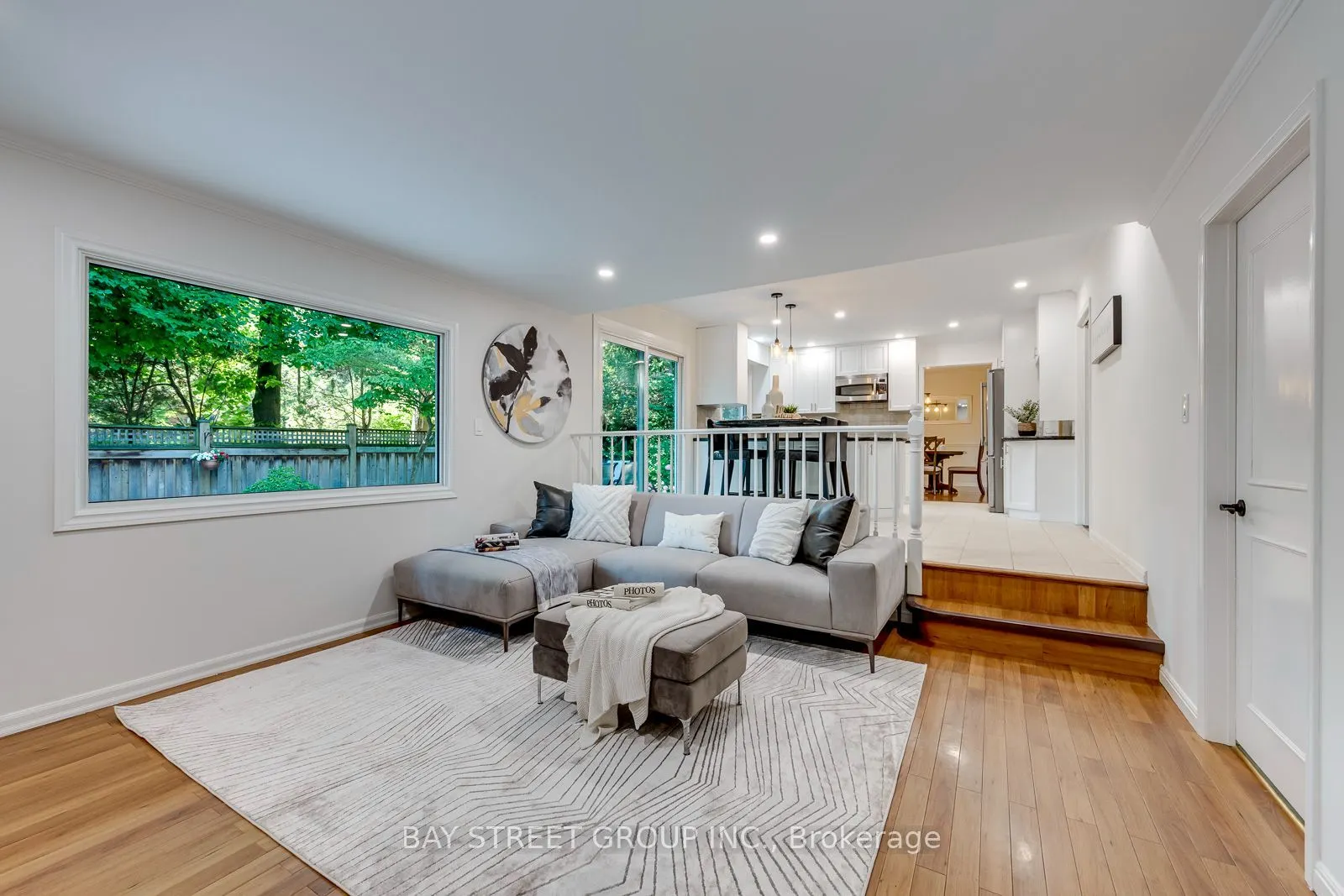 2234 Bennington Gate
