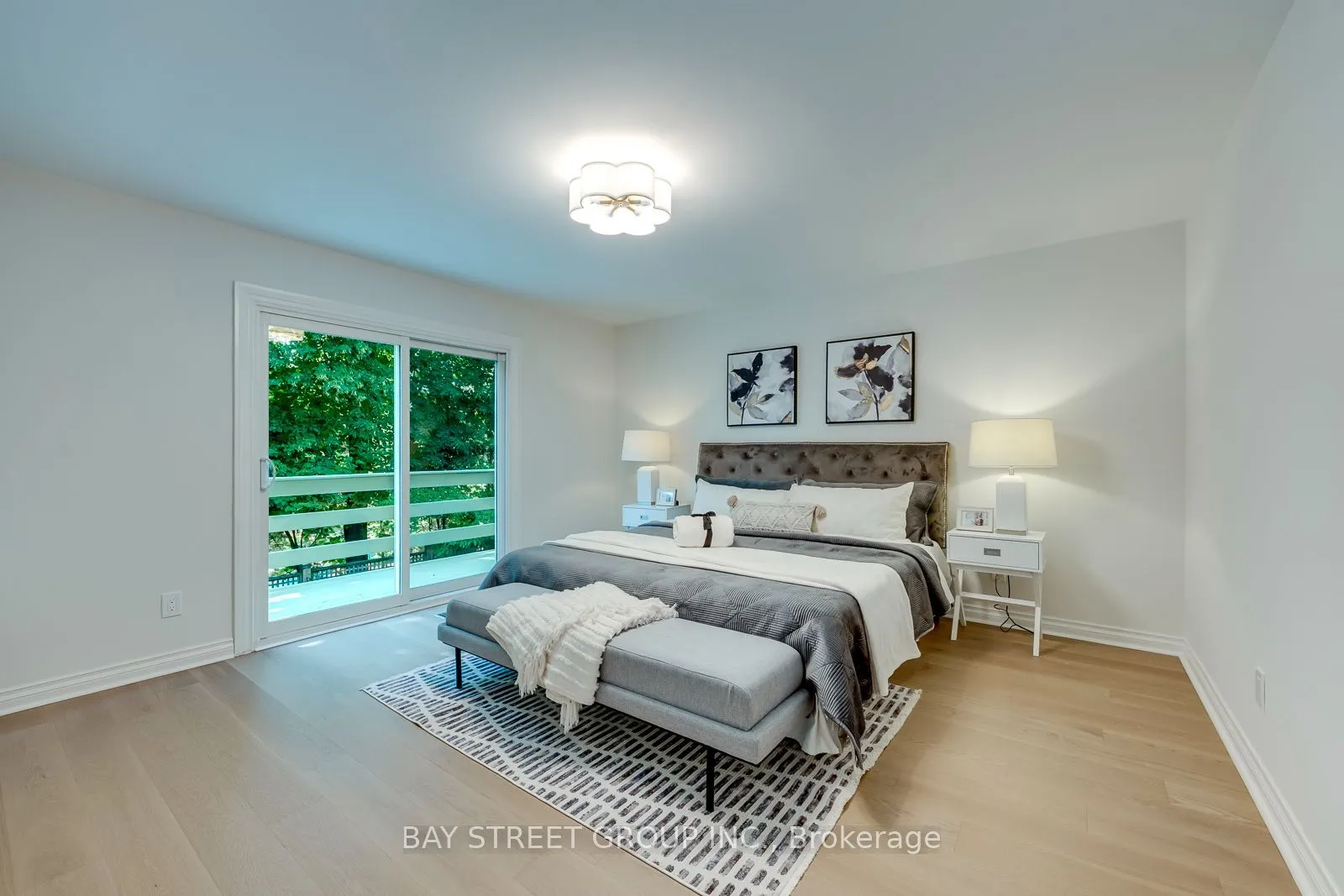 2234 Bennington Gate