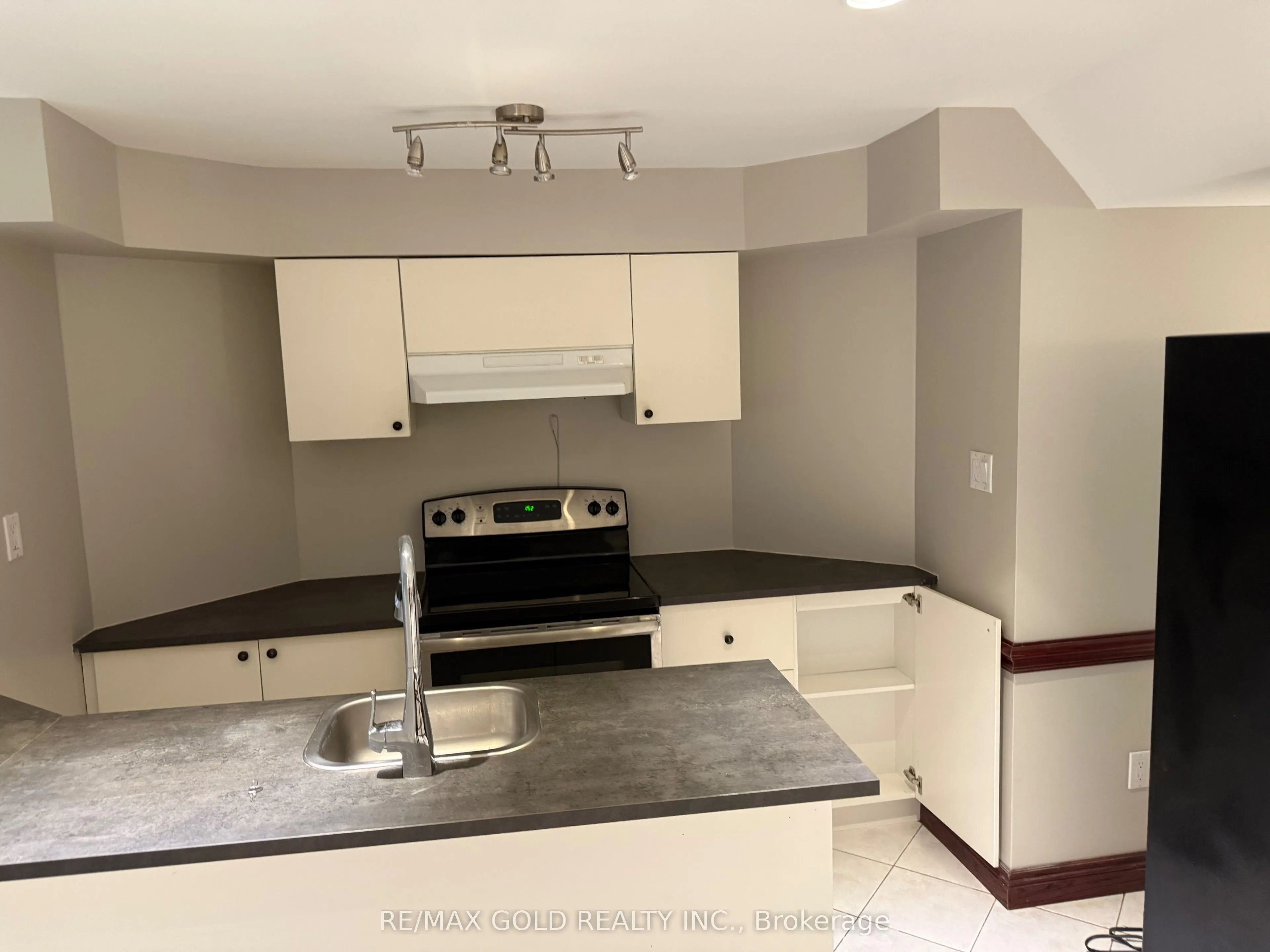 41 Mountainberry Road #Basement