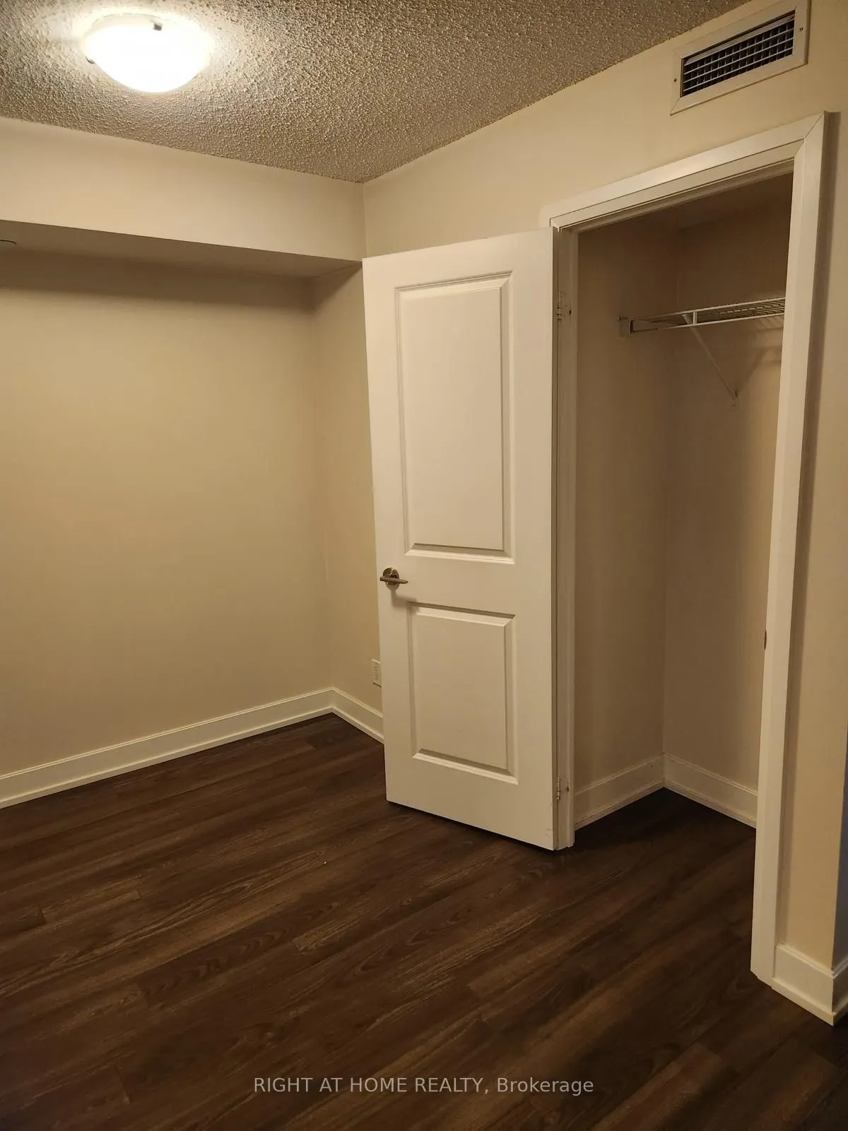 2 Eva Road #2223