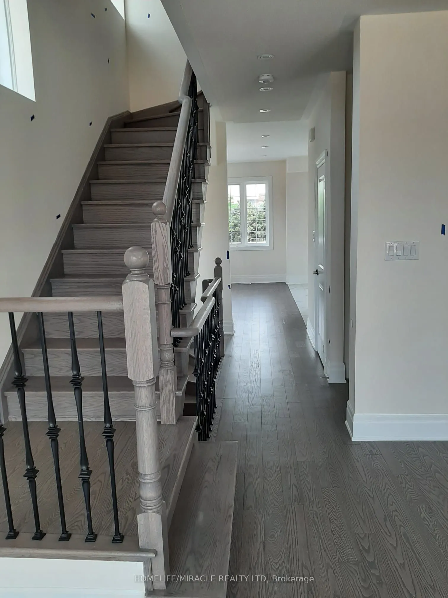 63 Hashmi Place E