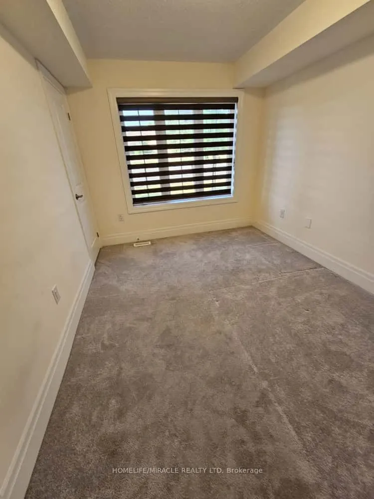 63 Hashmi Place E