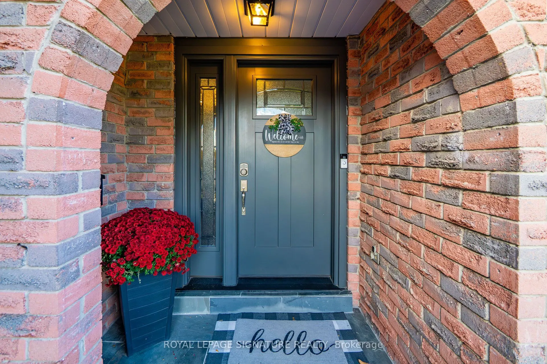 2595 Cavendish Drive