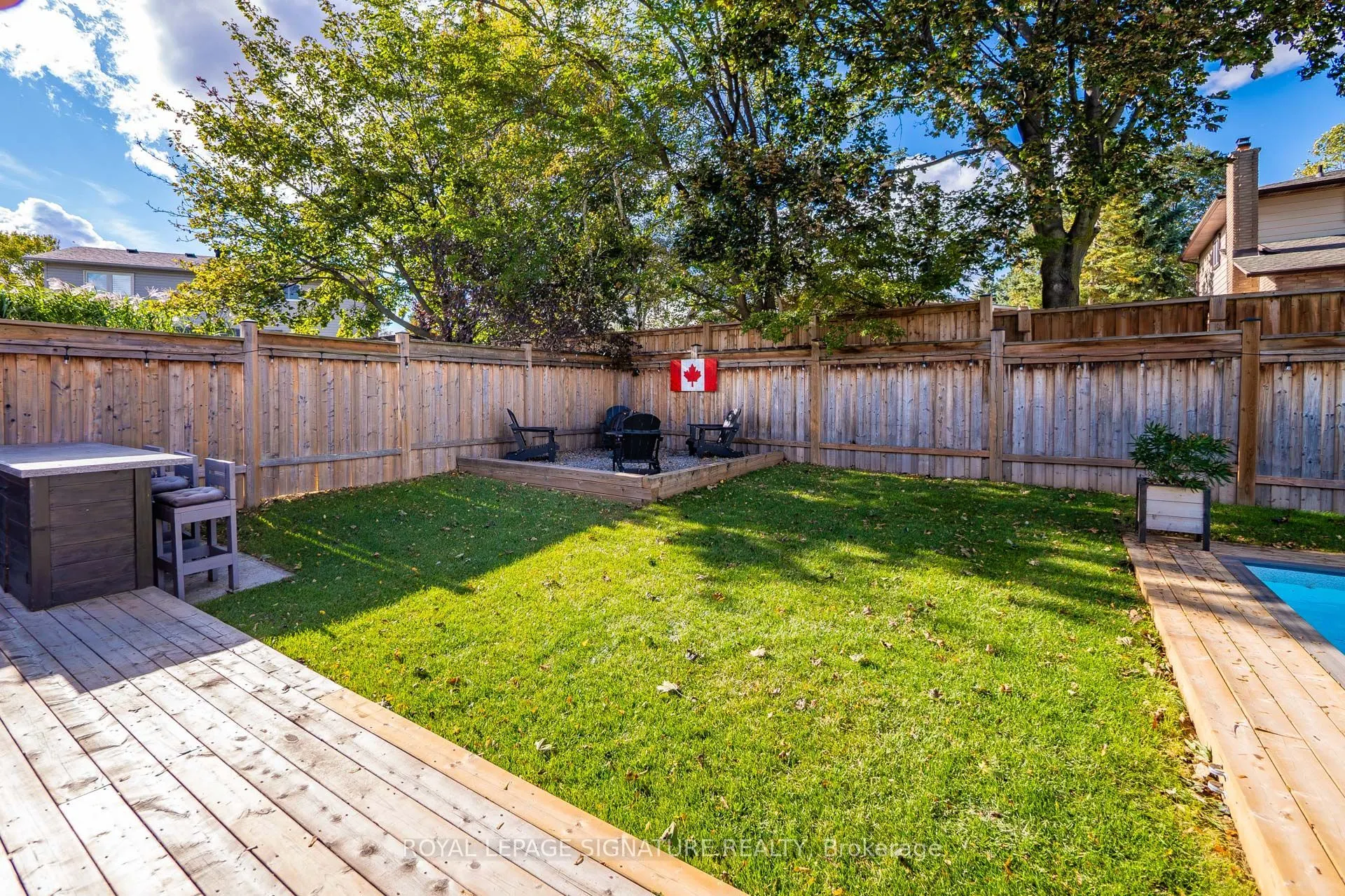 2595 Cavendish Drive