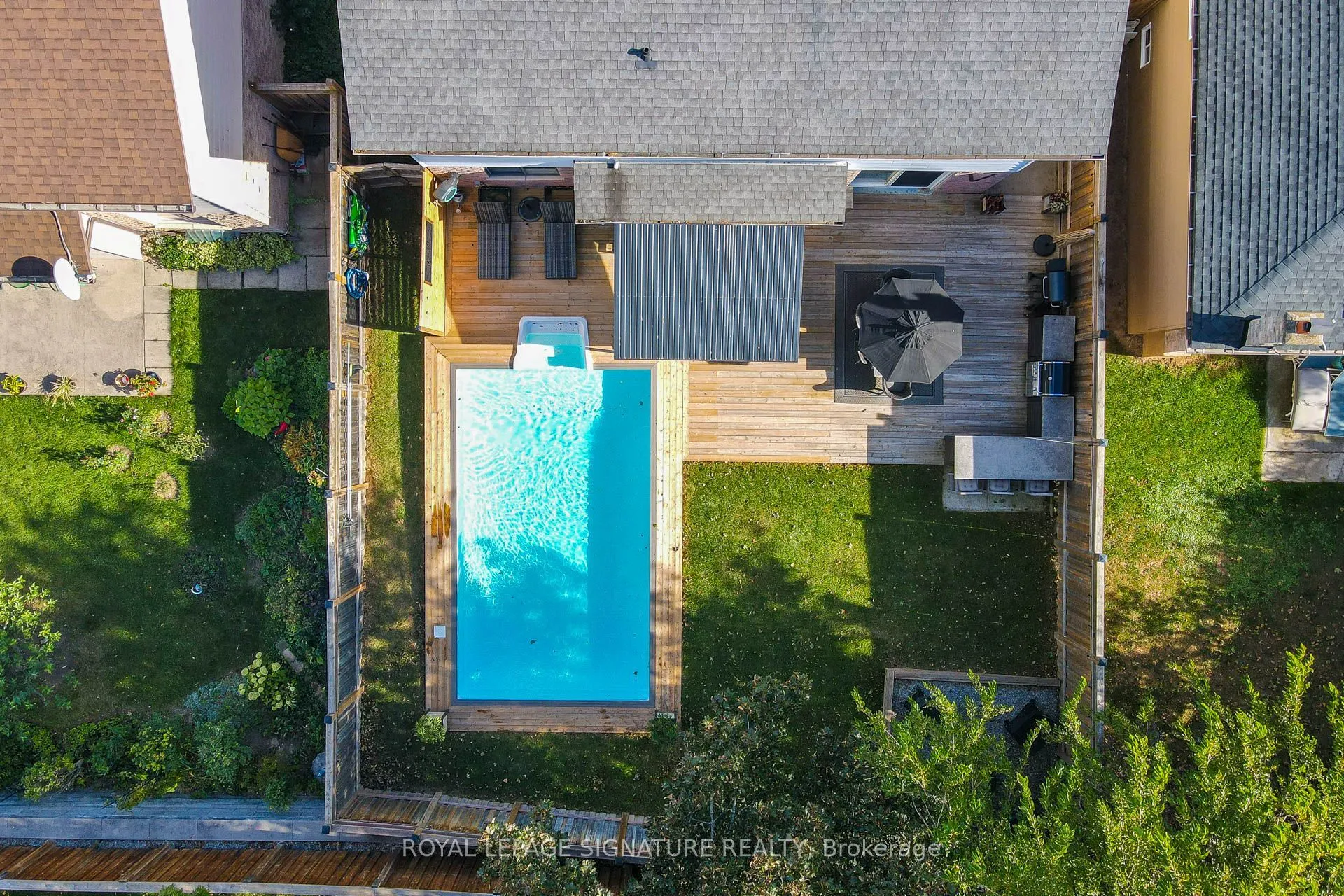 2595 Cavendish Drive
