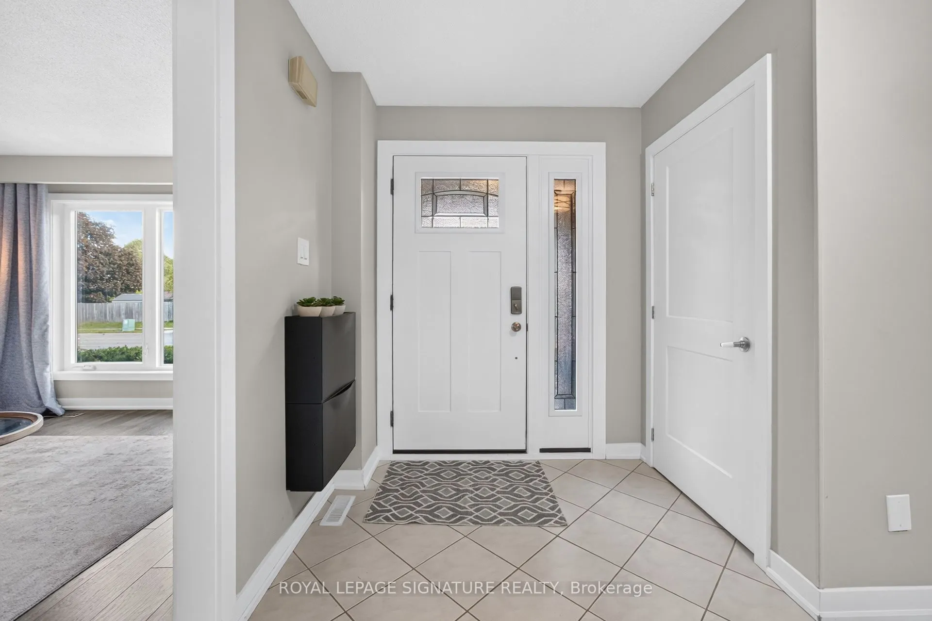 2595 Cavendish Drive