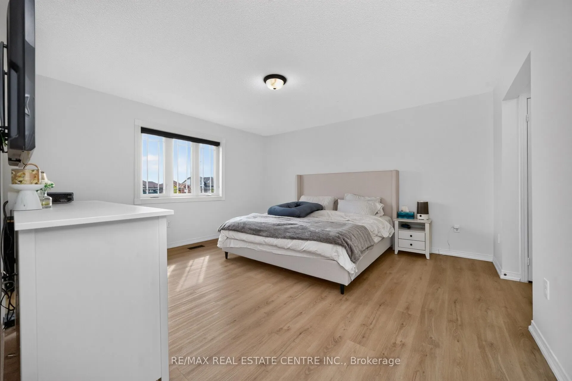 21 River Heights Drive